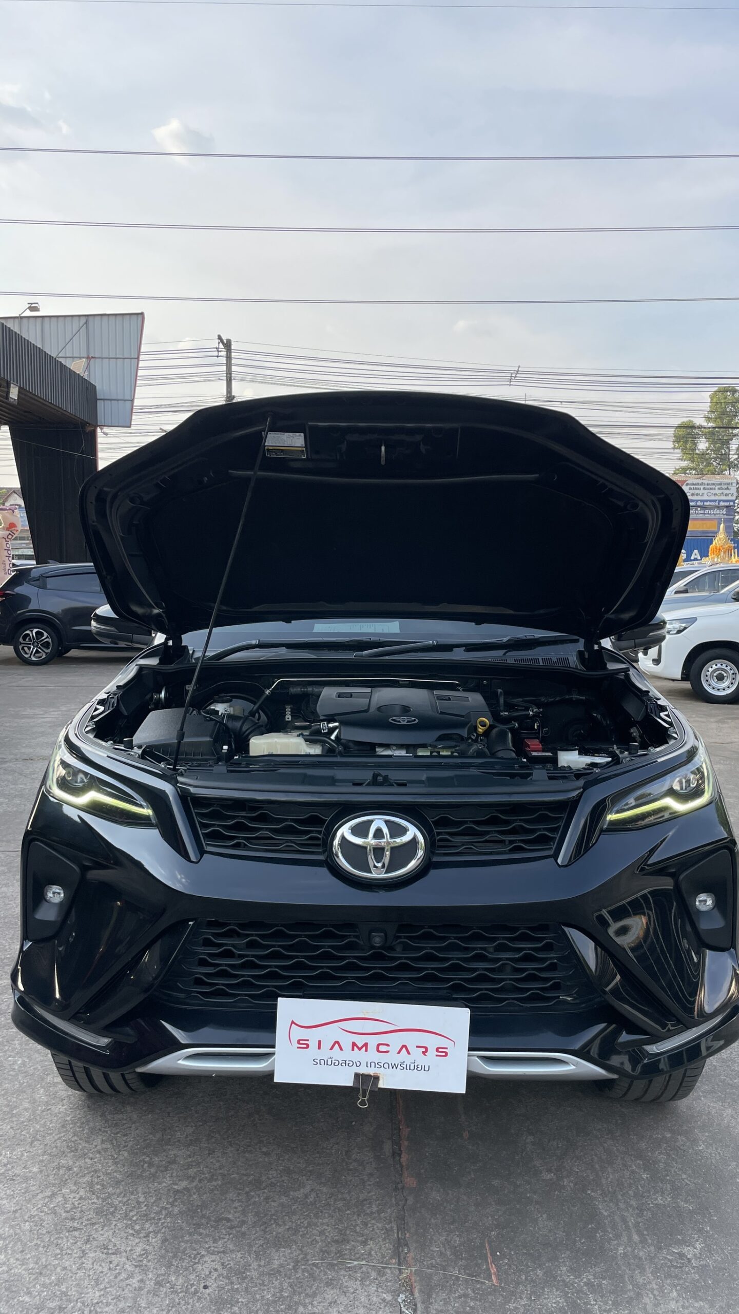 Toyota Fortuner 2.4 Leader V SUV AT 2022