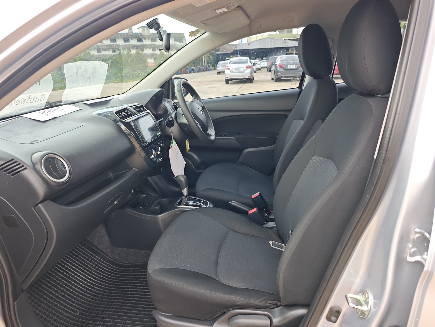 Mitsubishi Attrage 1.2 GLX Dynamic Shield Sedan AT ปี 2021