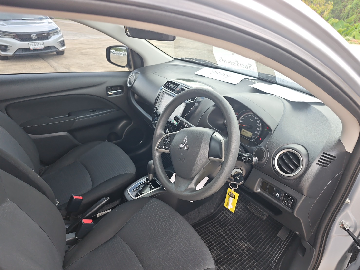 Mitsubishi Attrage 1.2 GLX Dynamic Shield Sedan AT ปี 2021