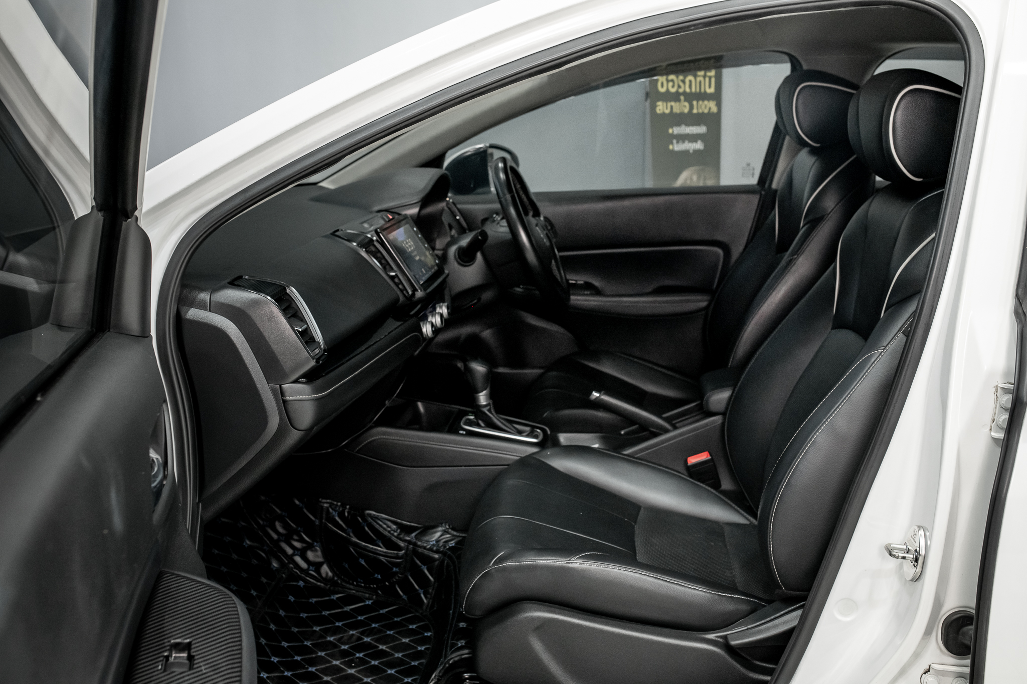 Honda City Turbo 1.0 SV (Hatchback) AT 2023