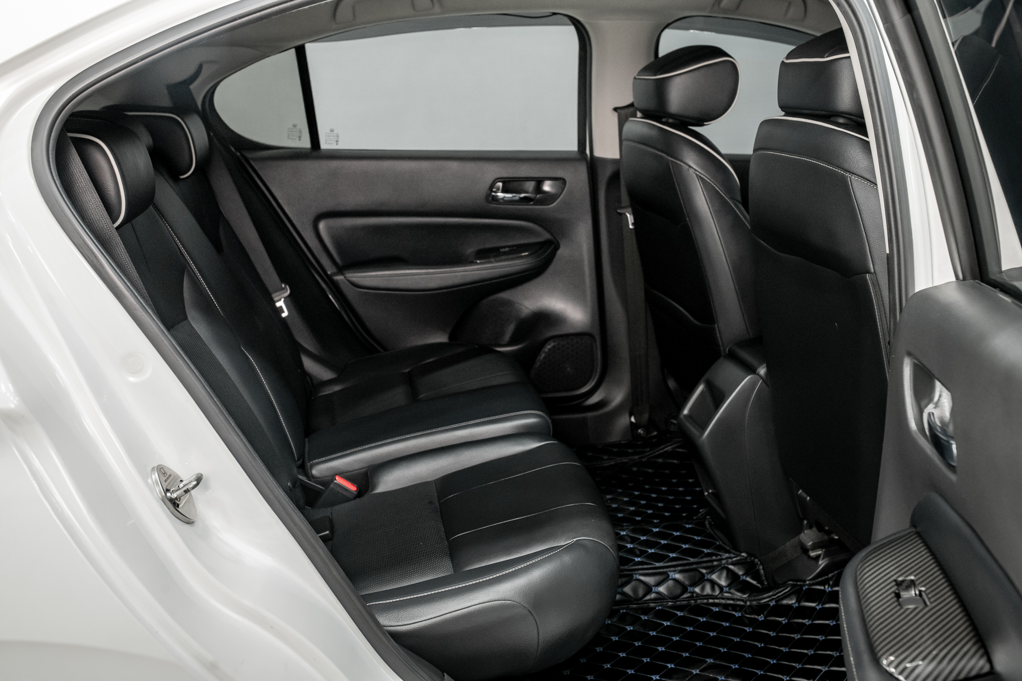 Honda City Turbo 1.0 SV (Hatchback) AT 2023