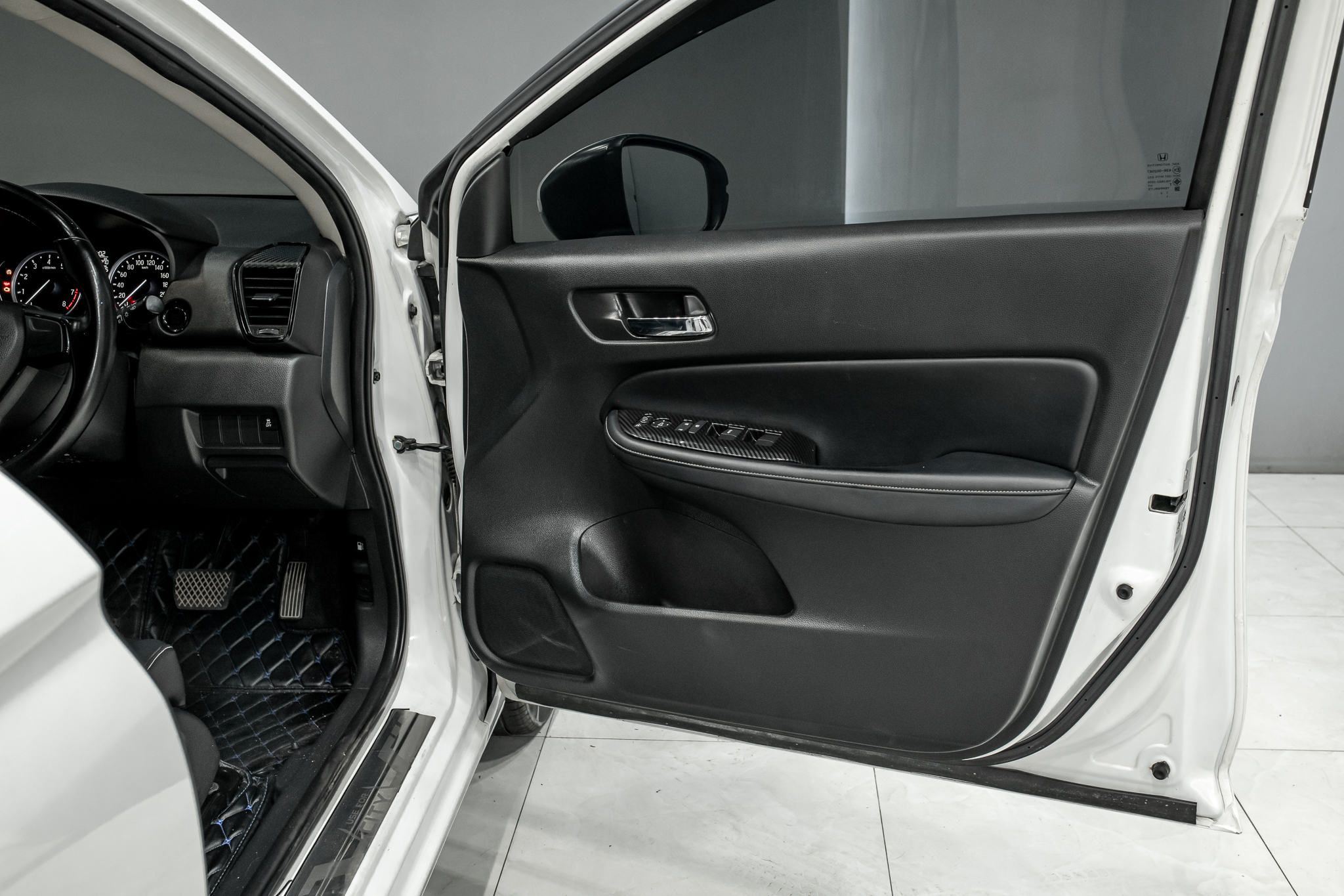 Honda City Turbo 1.0 SV (Hatchback) AT 2023