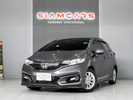 Honda Jazz 1.5 V+ Hatchback AT 2020