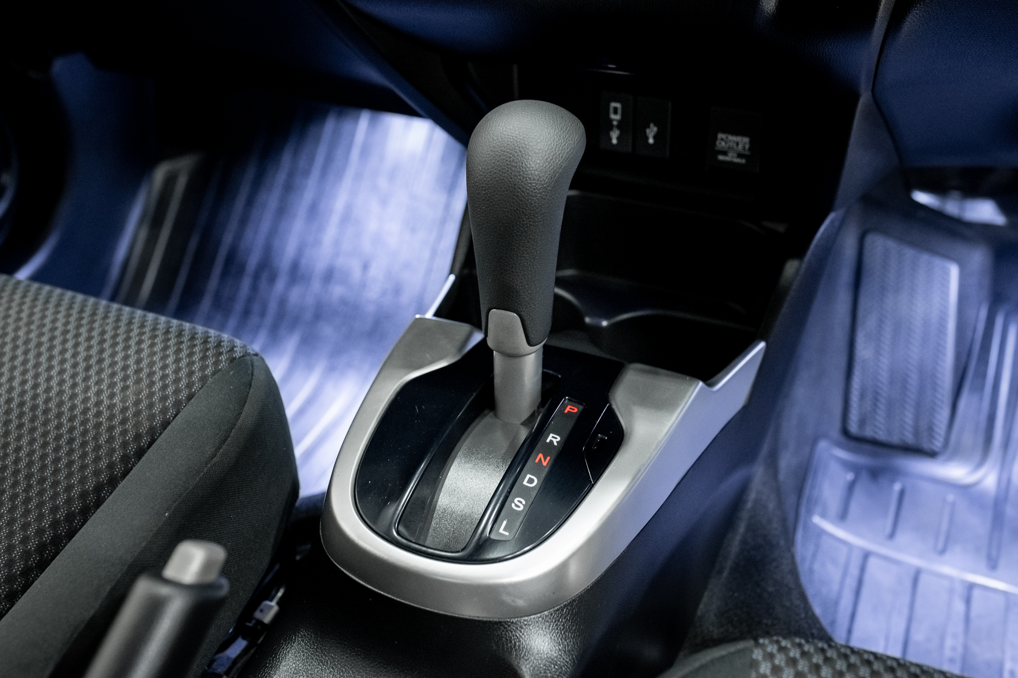 Honda Jazz 1.5 V+ Hatchback AT 2020
