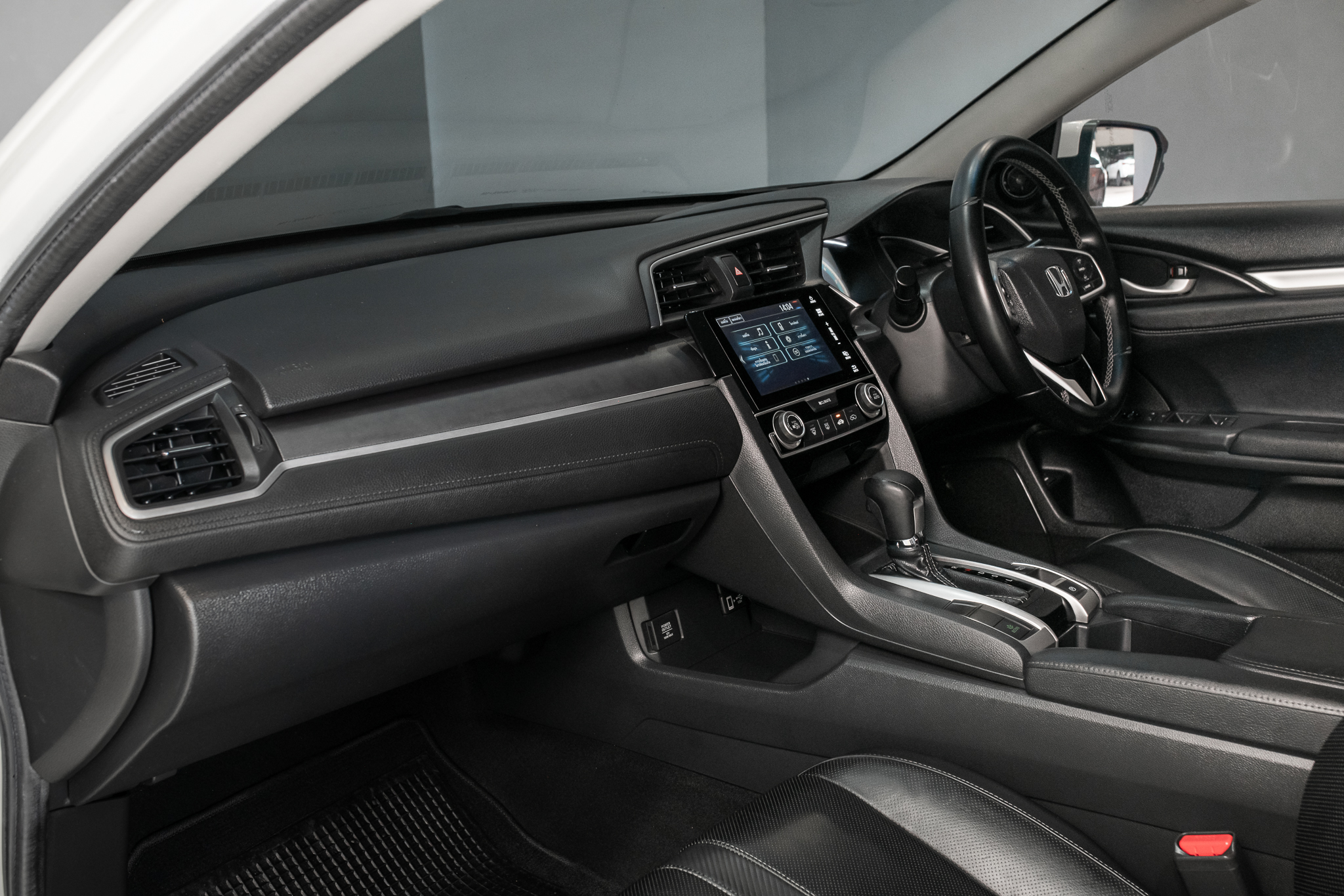 Honda Civic 1.8 Sedan AT ปี 2016