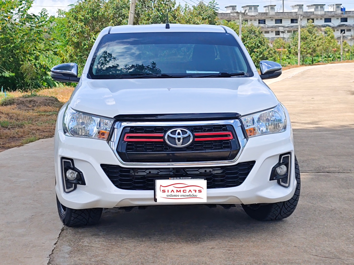 Toyota Hilux Revo Smart Cab 2.4 J Plus Z Edition MT 2020