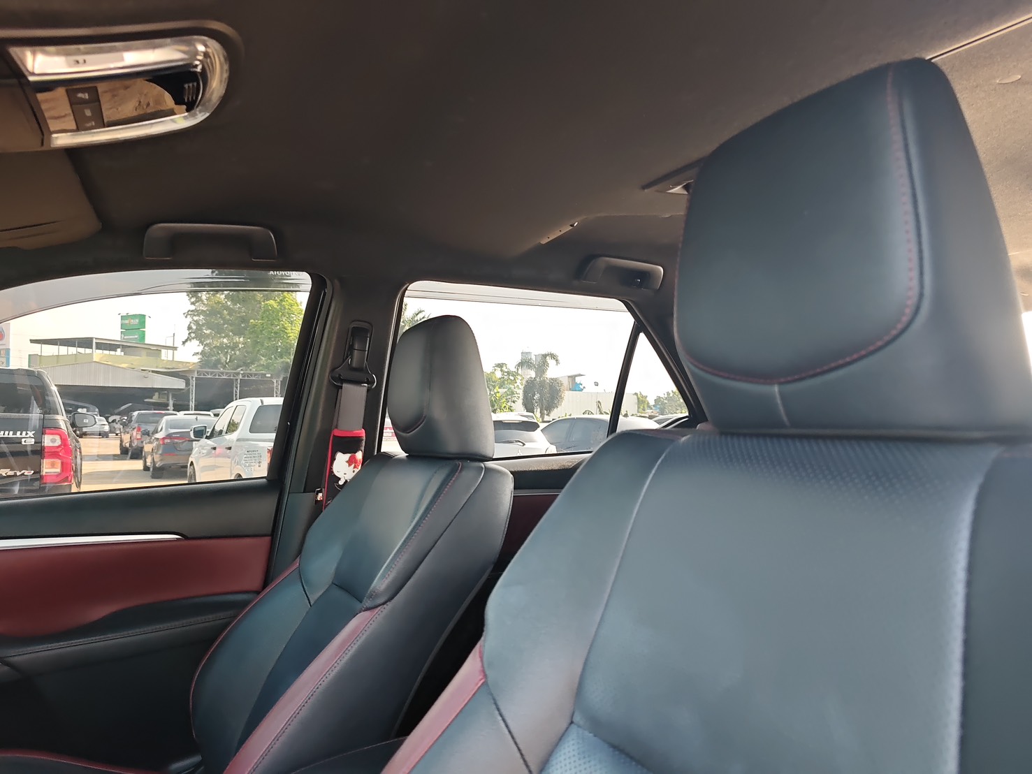 Toyota Fortuner 2.4 Legender SUV AT 2023