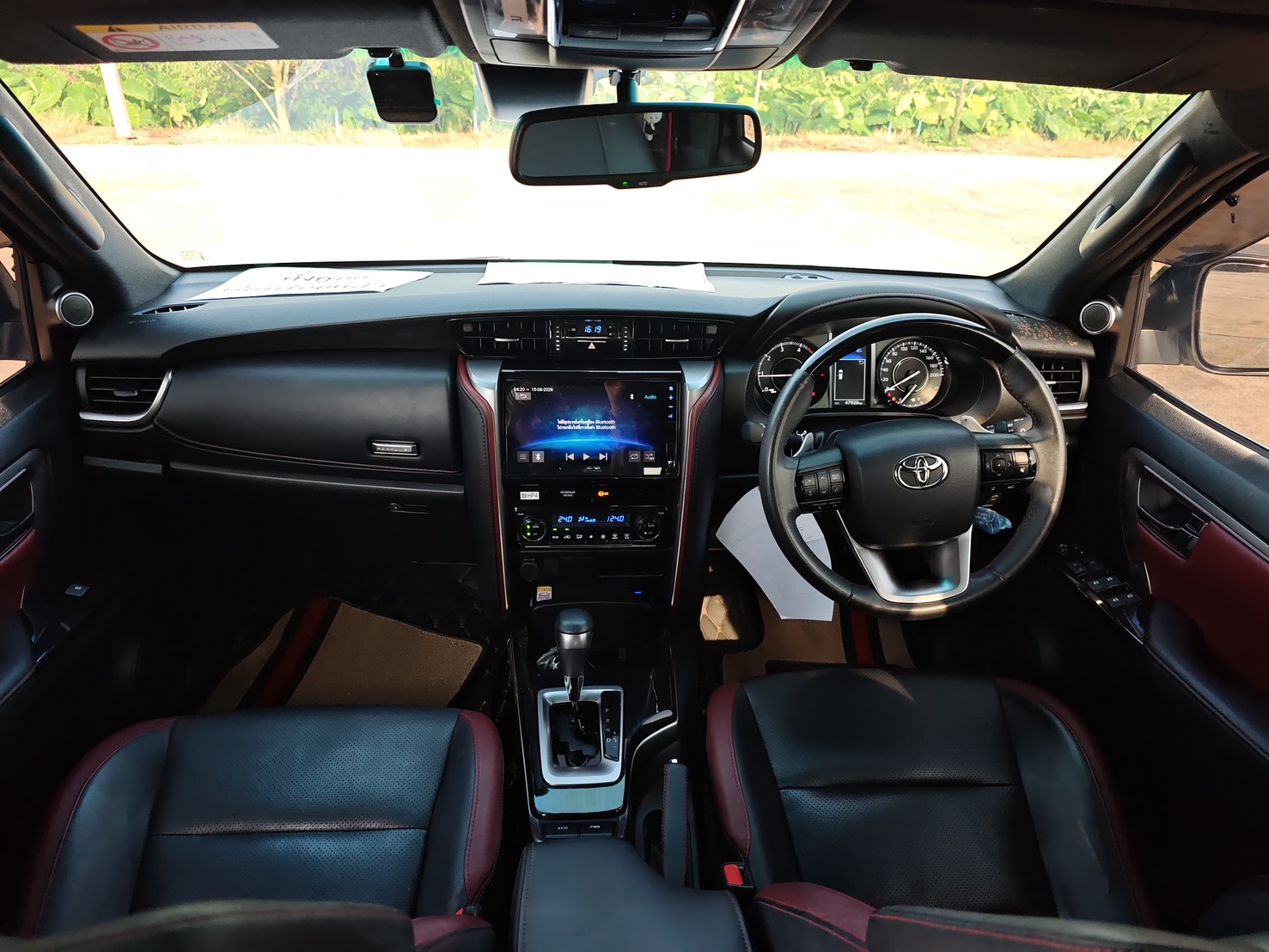 Toyota Fortuner 2.4 Legender SUV AT 2023