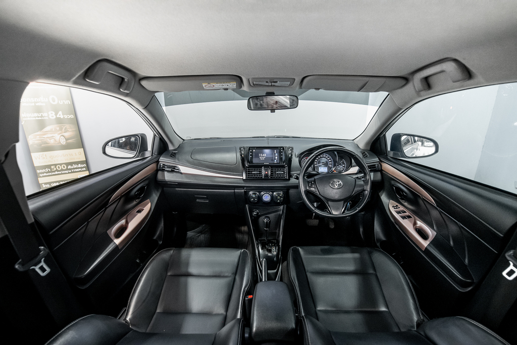 Toyota Vios 1.5 Mid Sedan AT ปี 2021