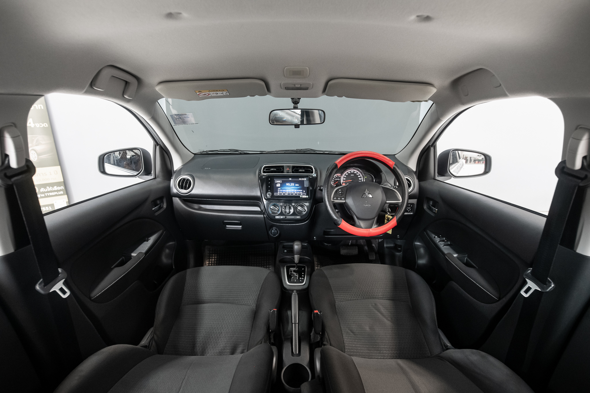 Mitsubishi Attrage 1.2 GLX Dynamic Shield Sedan AT ปี 2021