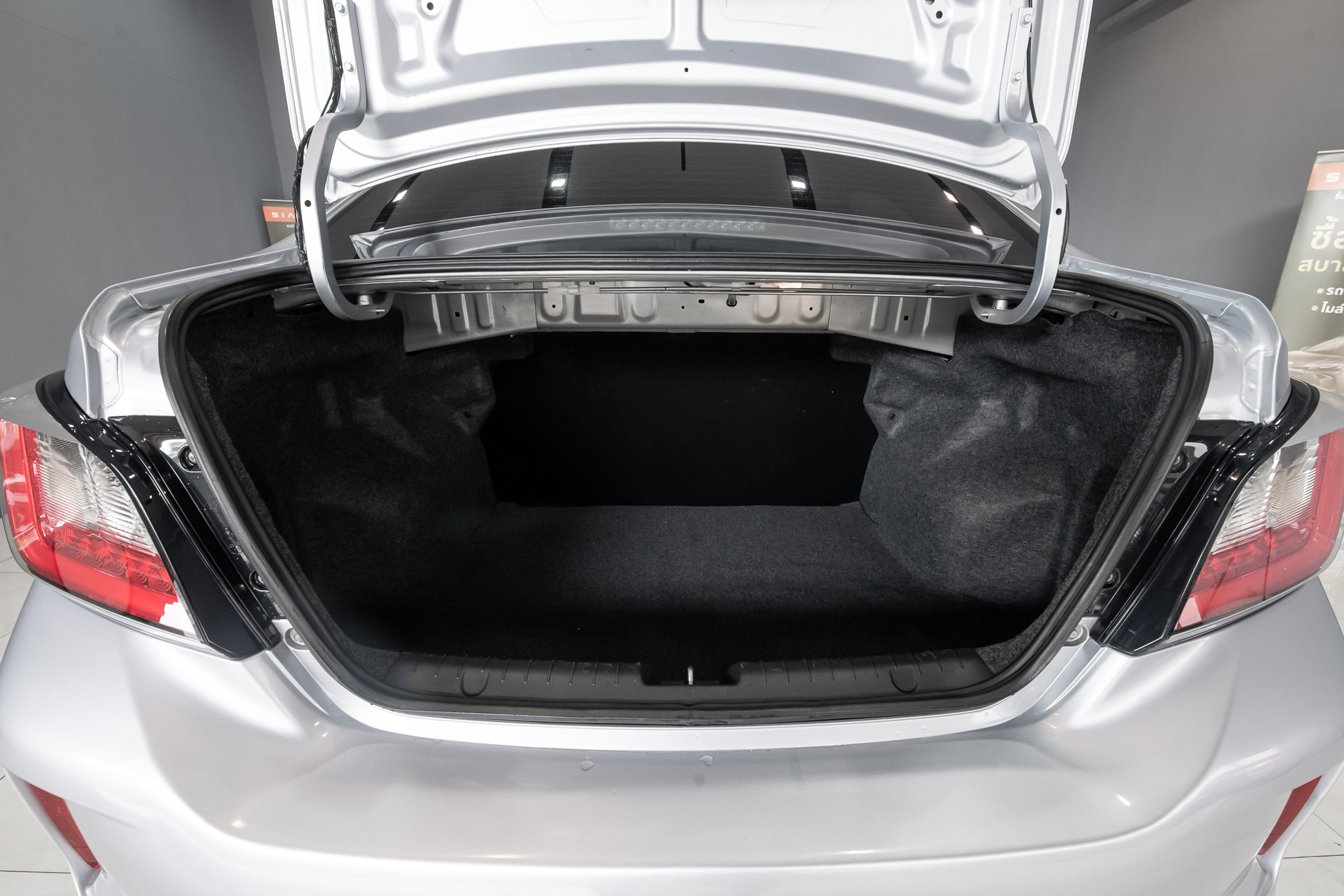 Mitsubishi Attrage 1.2 GLX Dynamic Shield Sedan AT ปี 2021