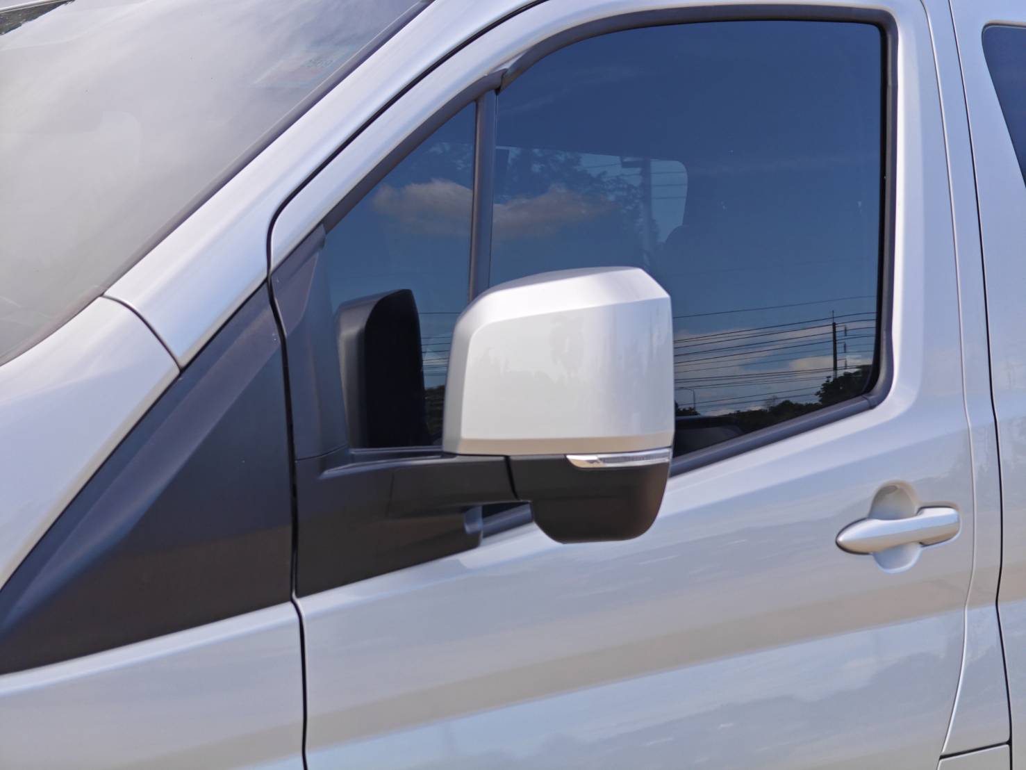 TOYOTA COMMUTER 2.8 Diesel MPV MT 2019