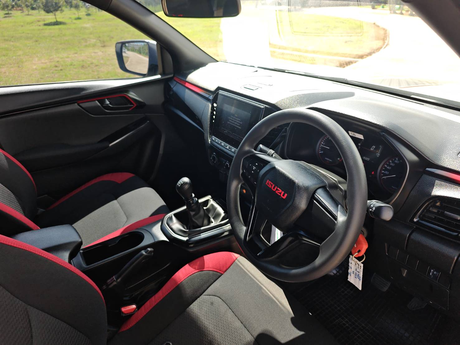 Isuzu D-Max All New Blue Power Cab-4 1.9 Ddi Speed X-series MT 2022