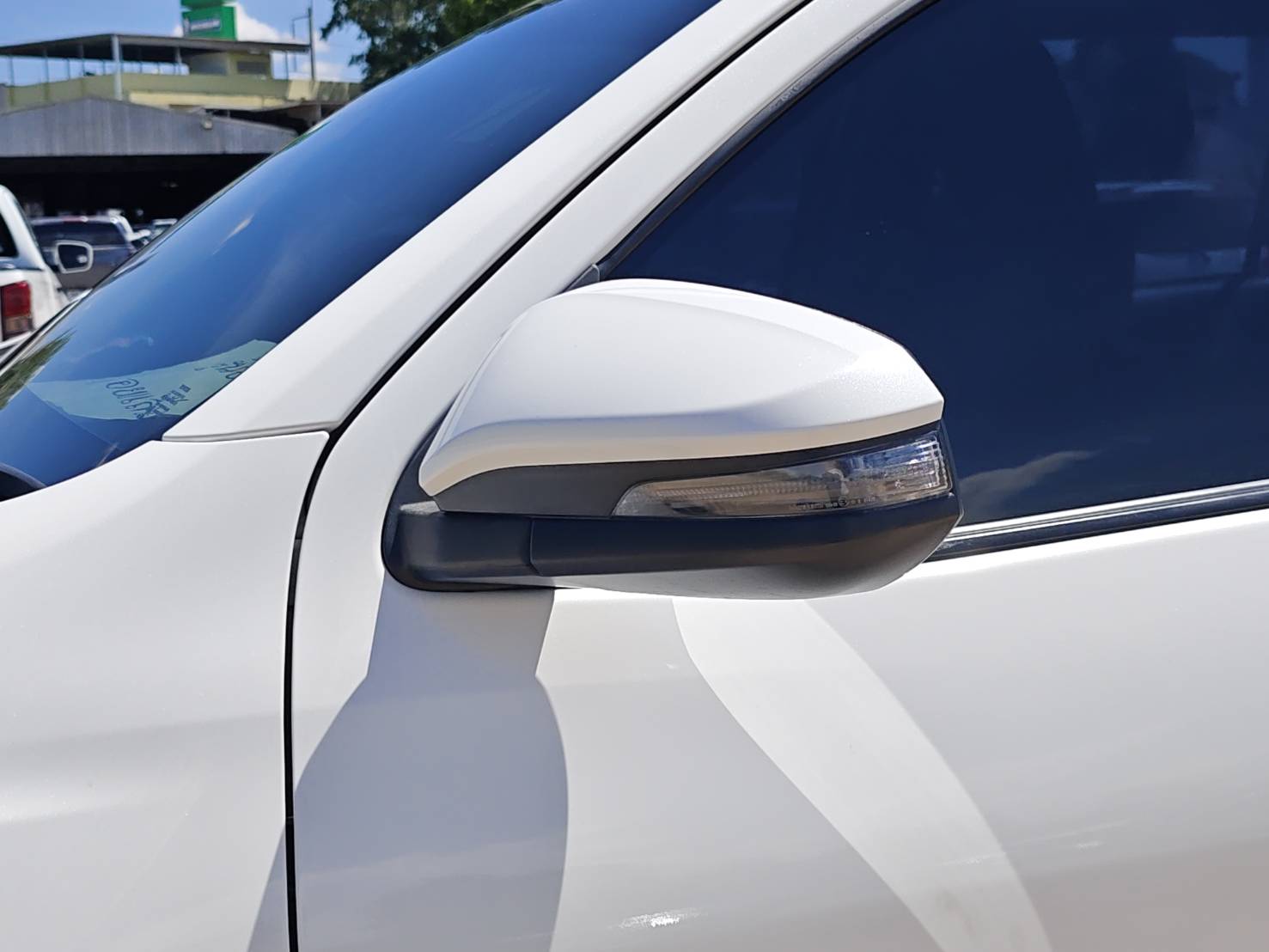 Toyota Fortuner 2.4 Leader G SUV AT 2023