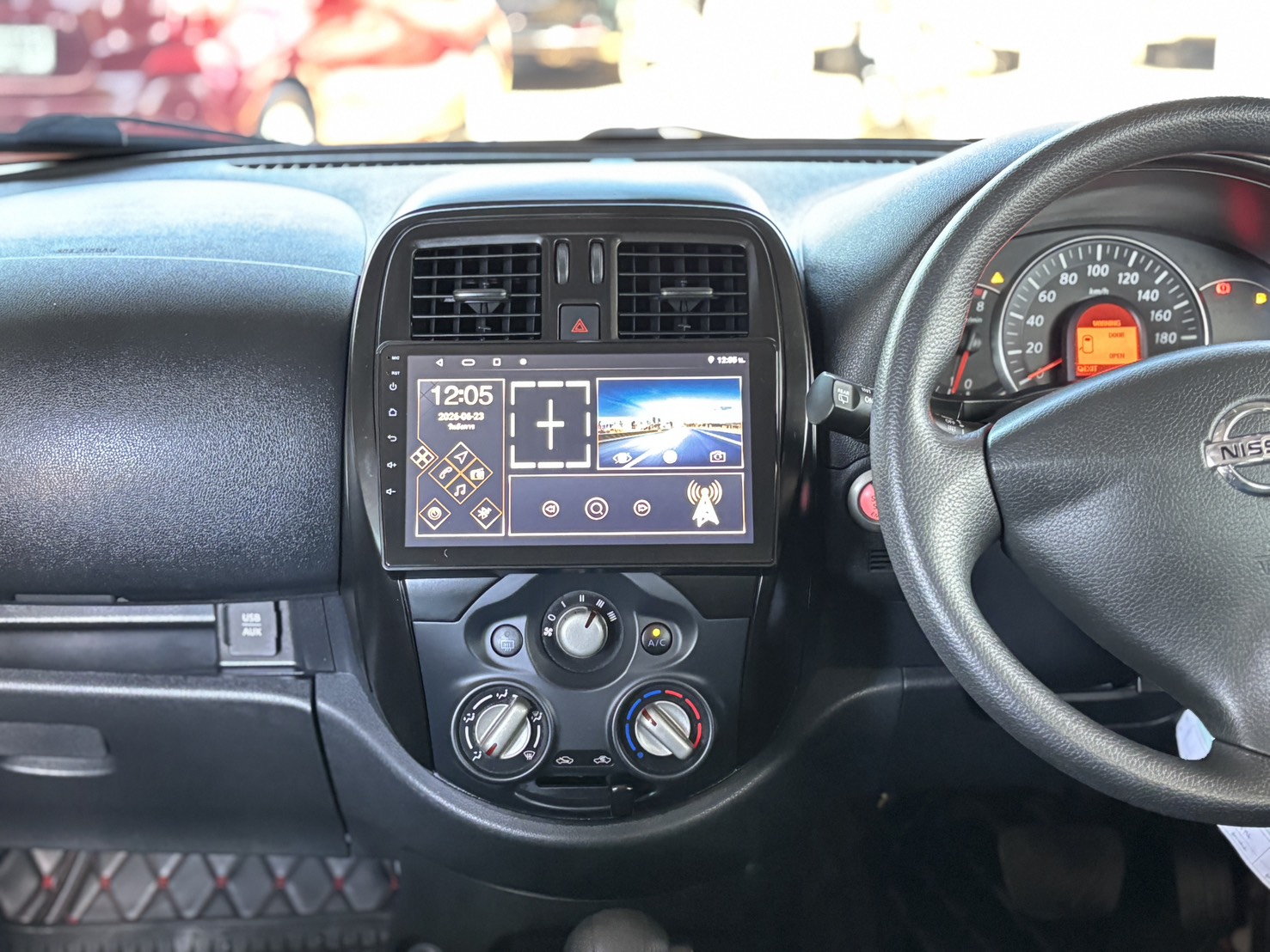 Nissan March 1.2 EL Hatchback AT 2018