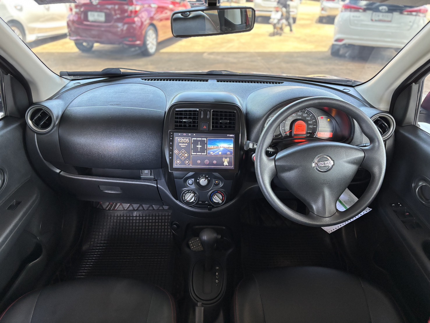 Nissan March 1.2 EL Hatchback AT 2018