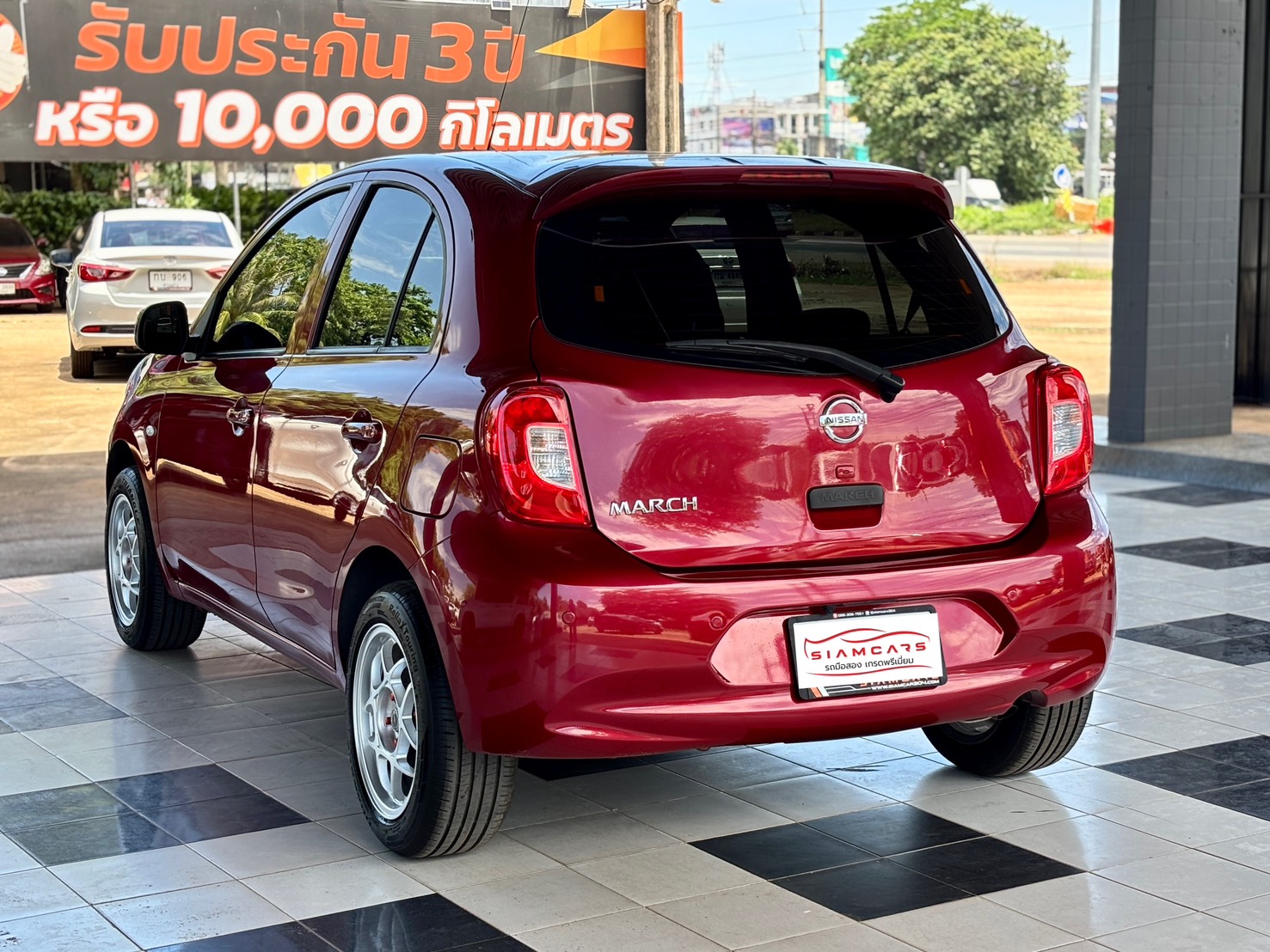 Nissan March 1.2 EL Hatchback AT 2018