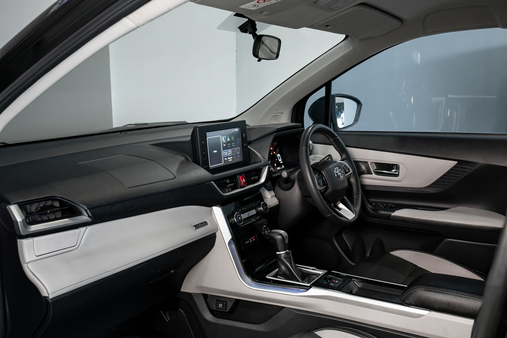 Toyota Veloz 1.5 Smart SUV AT 2023
