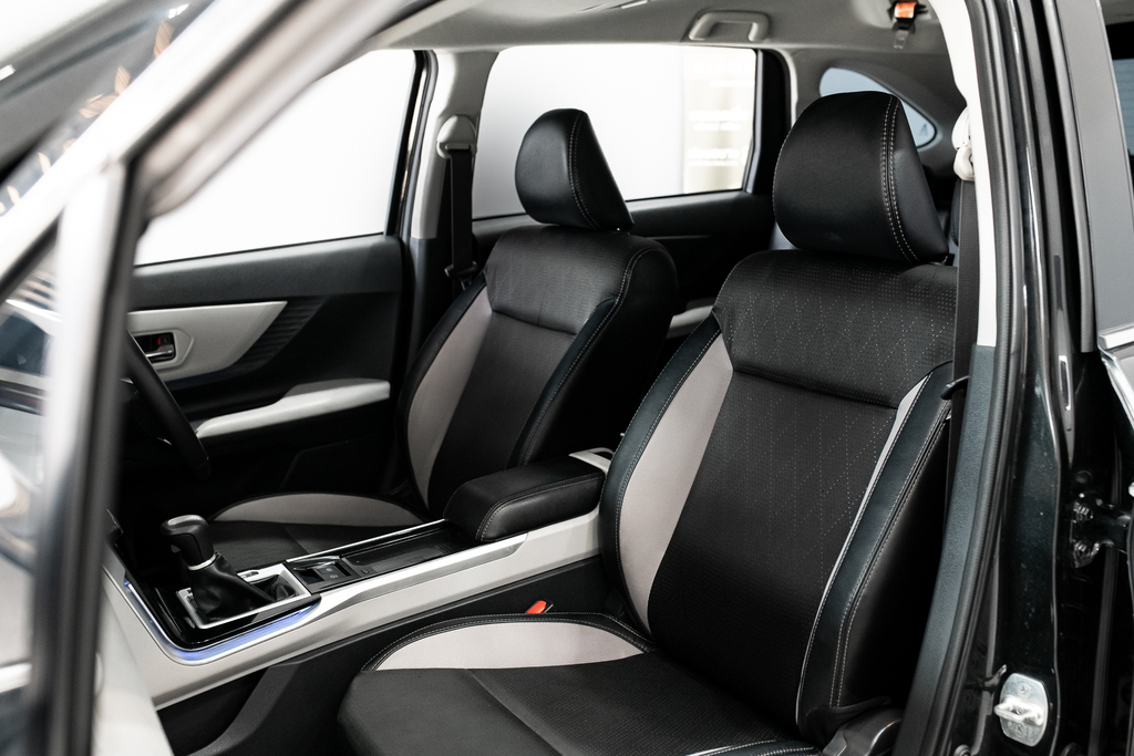 Toyota Veloz 1.5 Smart SUV AT 2023