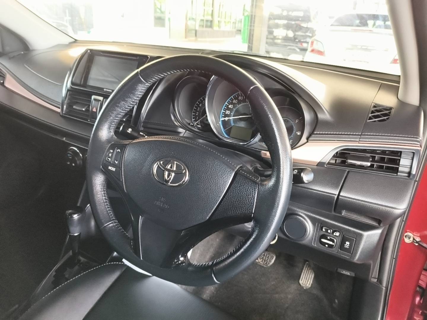Toyota Vios 1.5 Mid Sedan AT ปี 2021