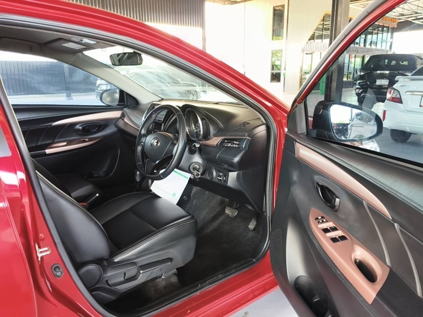 Toyota Vios 1.5 Mid Sedan AT ปี 2021