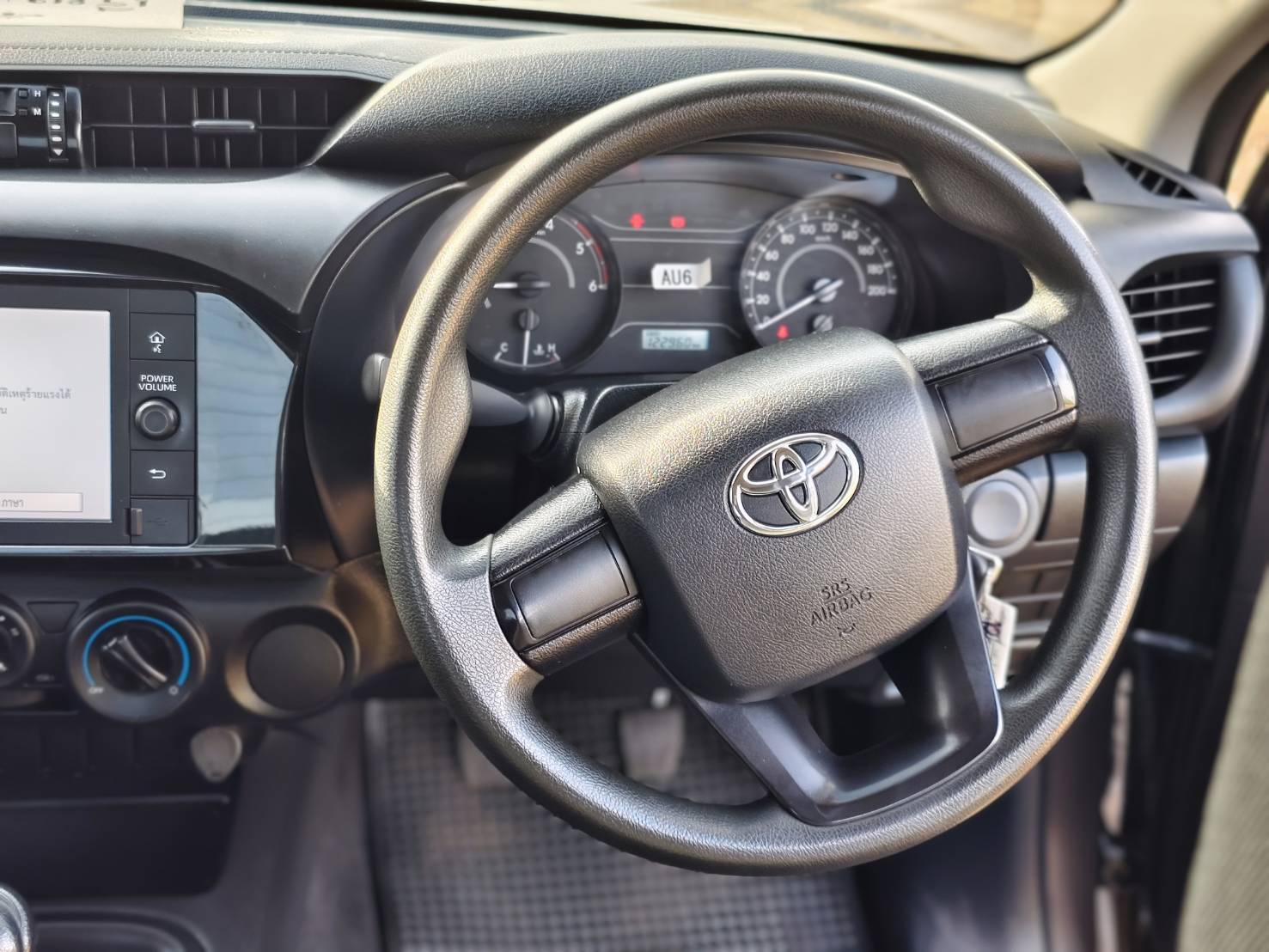 Toyota Hilux Revo Smart Cab 2.4 Entry Z Edition MT 2021