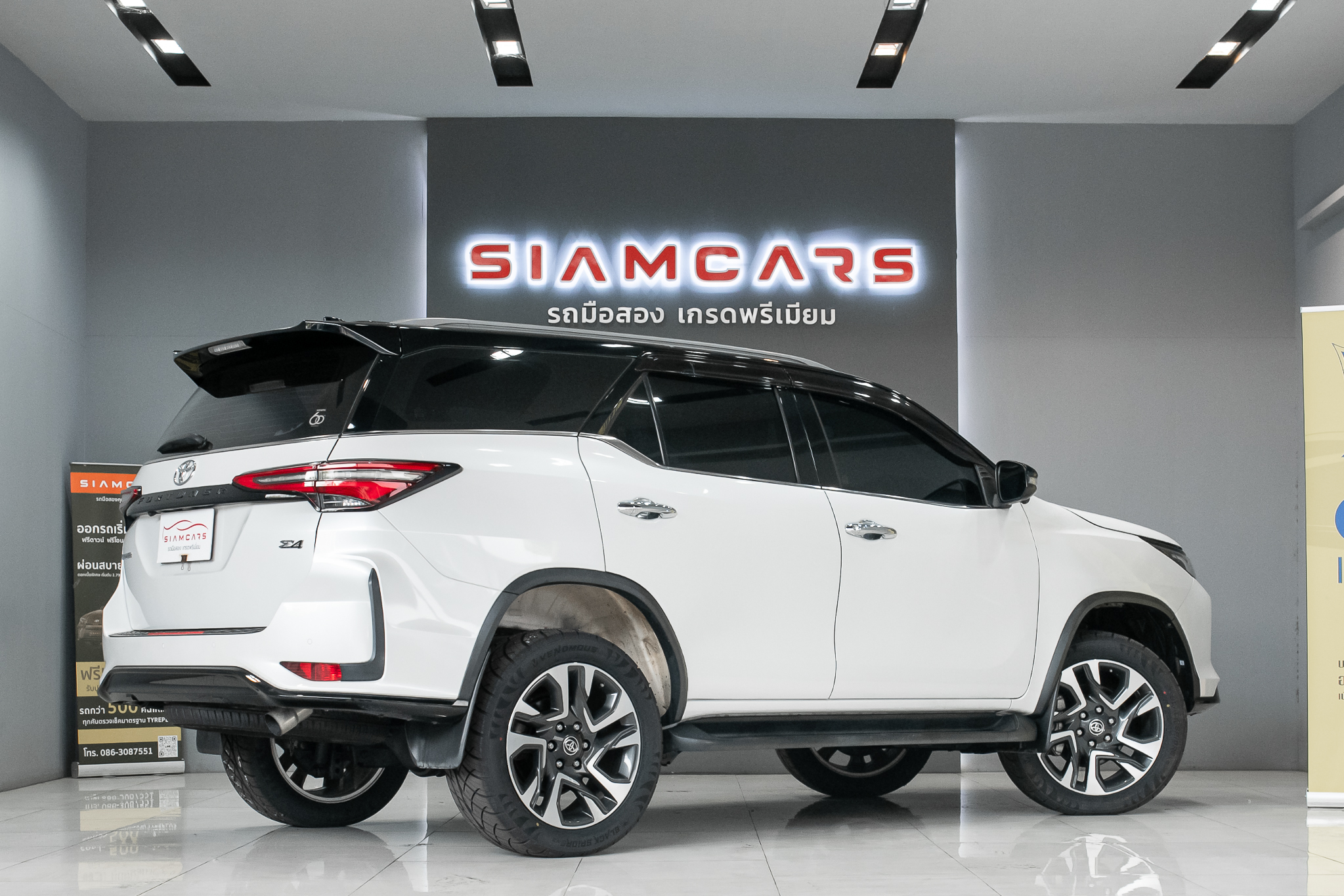 Toyota Fortuner 2.4 Legender SUV AT 2022