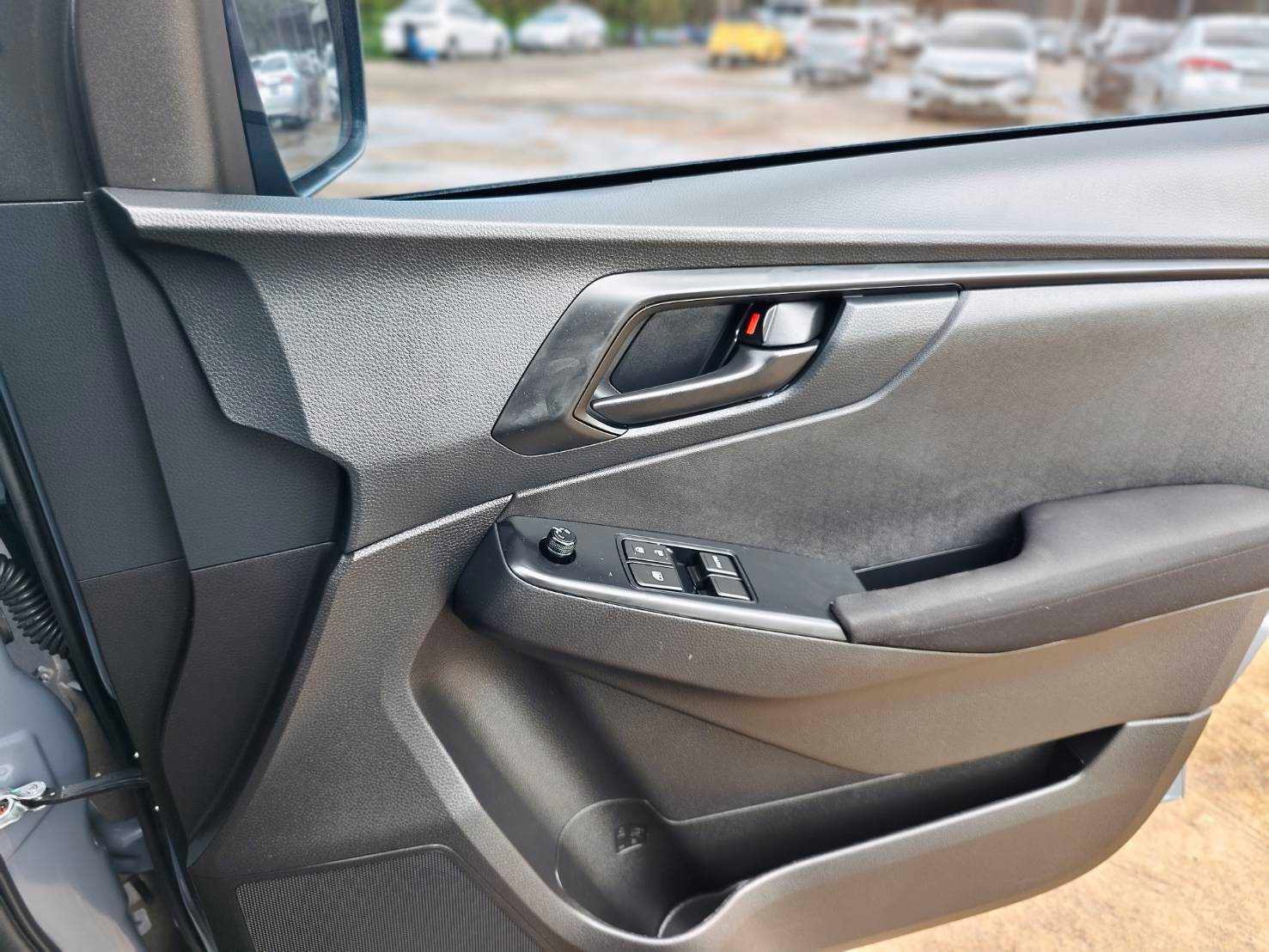 Isuzu D-Max All New Blue Power Spacecab 1.9 Ddi S AT 2024