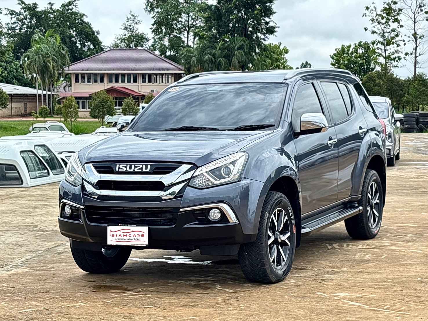 ISUZU MU-X 3.0 DA DAD 2WD AT ปี 2019