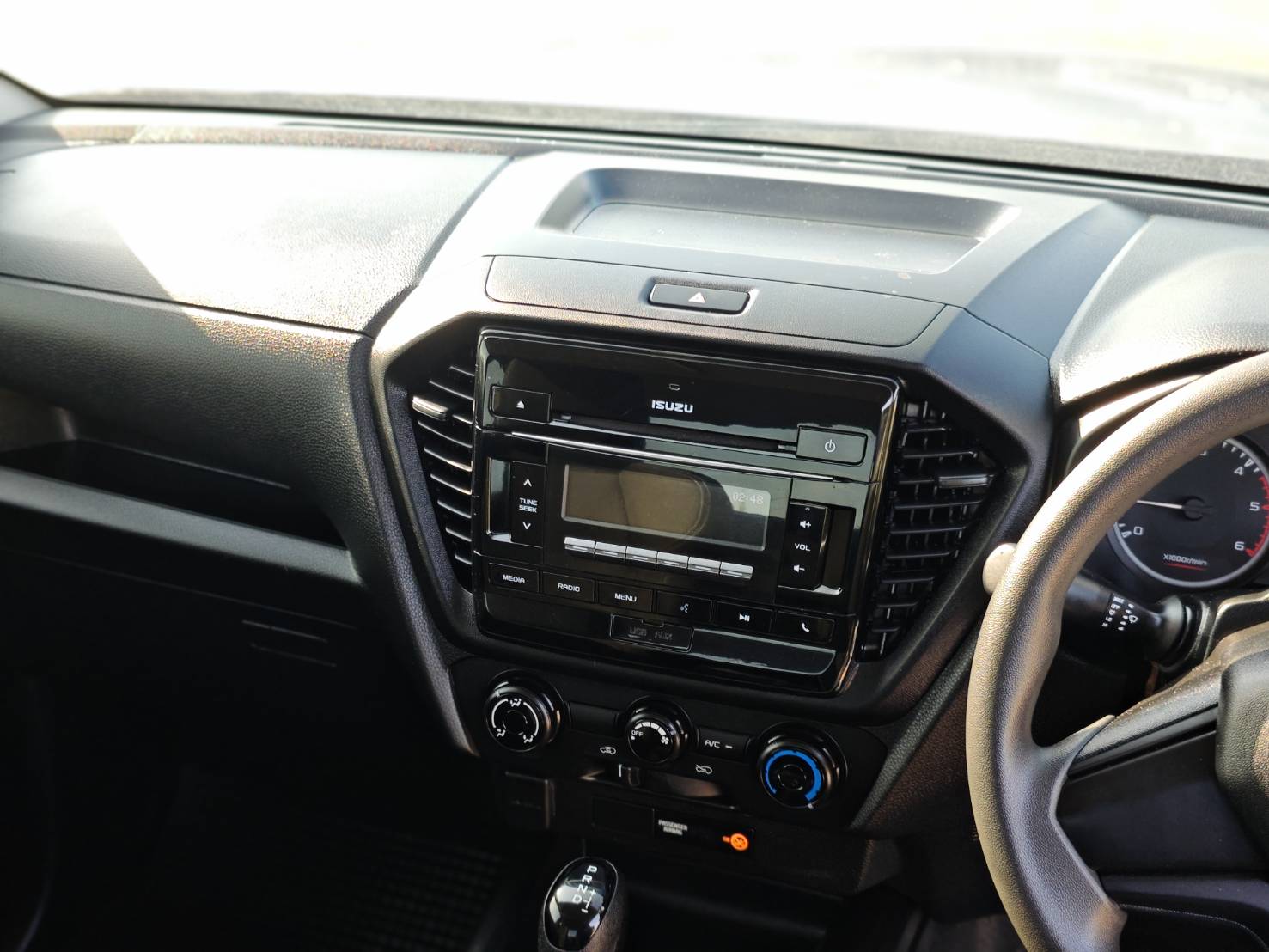 Isuzu D-Max All New Blue Power Spacecab 1.9 Ddi S AT 2022