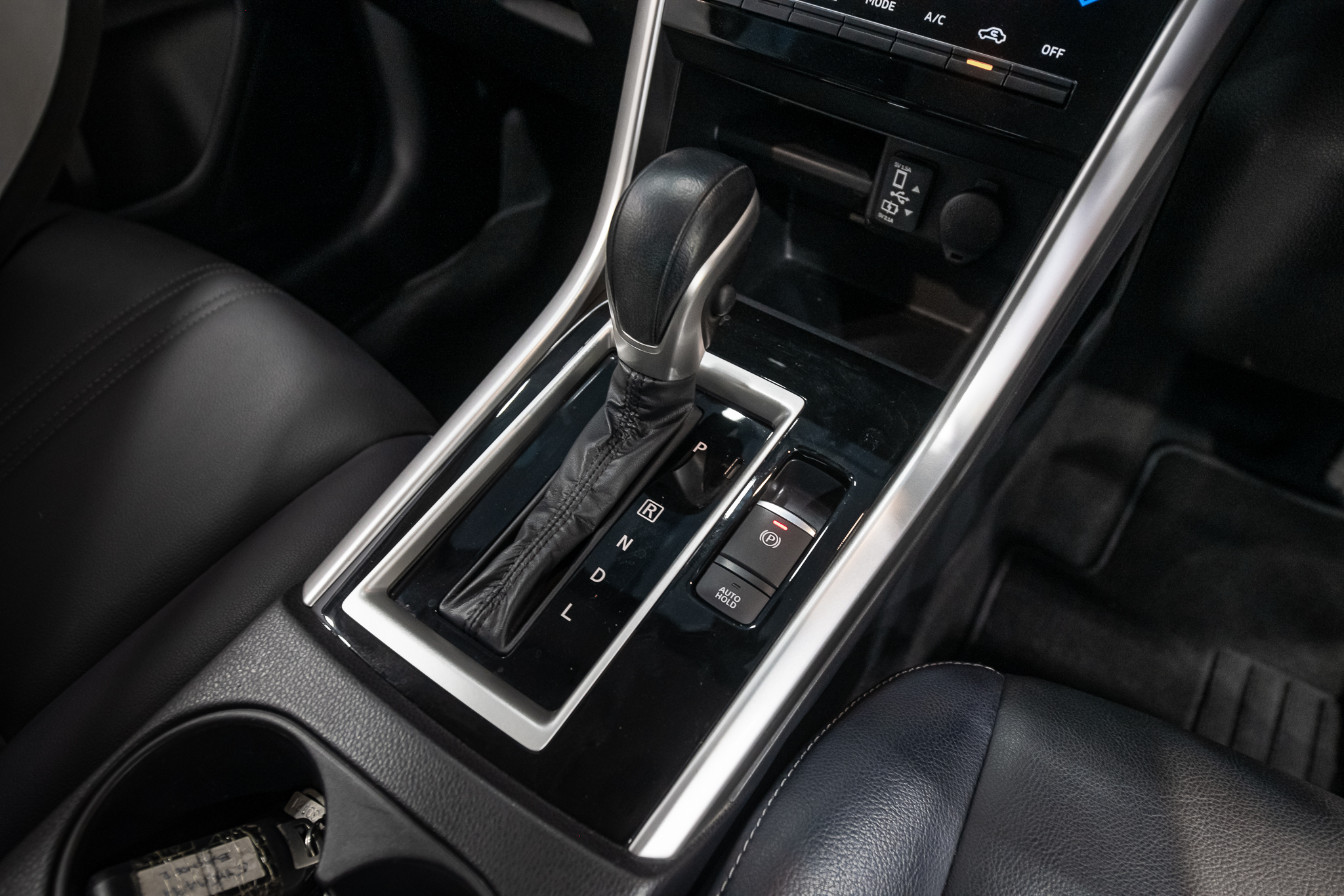 Mitsubishi Xpander 1.5 Cross SUV AT ปี 2024