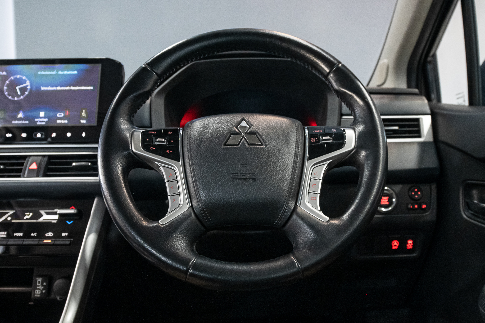 Mitsubishi Xpander 1.5 Cross SUV AT ปี 2024