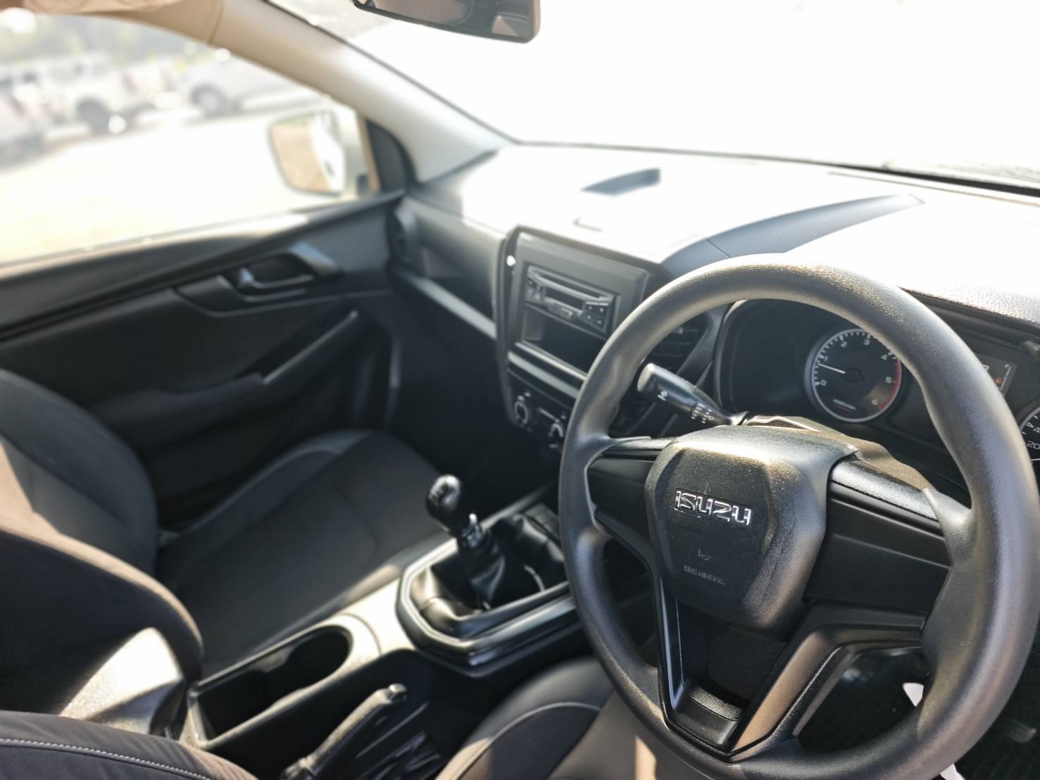 Isuzu D-Max All New Blue Power Spacecab 1.9 Ddi S MT 2019