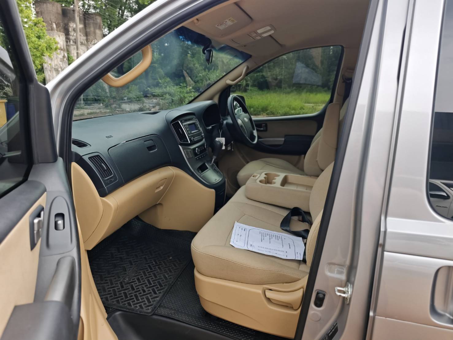Hyundai H-1 2.5 Touring MPV AT 2019