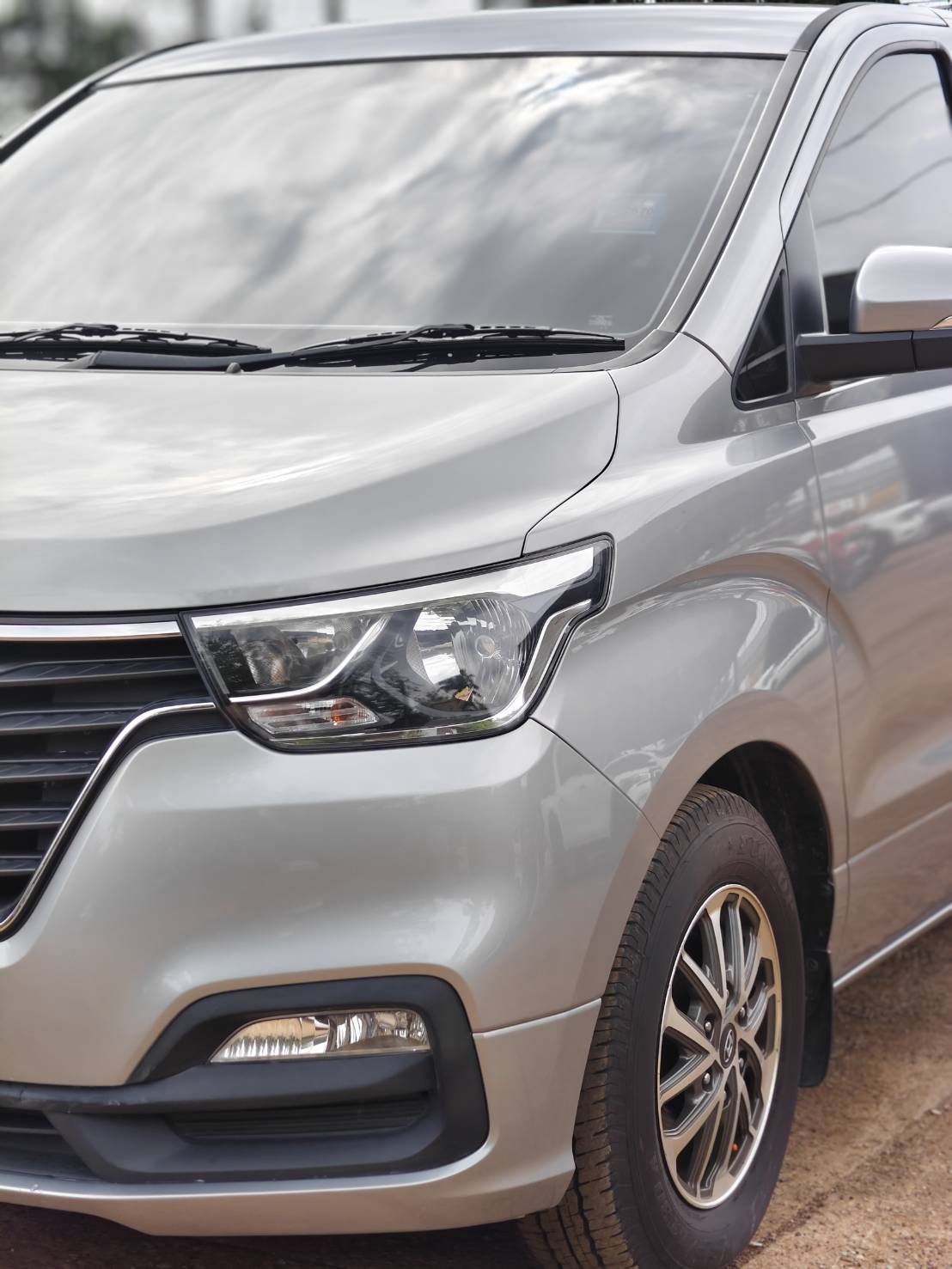 Hyundai H-1 2.5 Touring MPV AT 2019