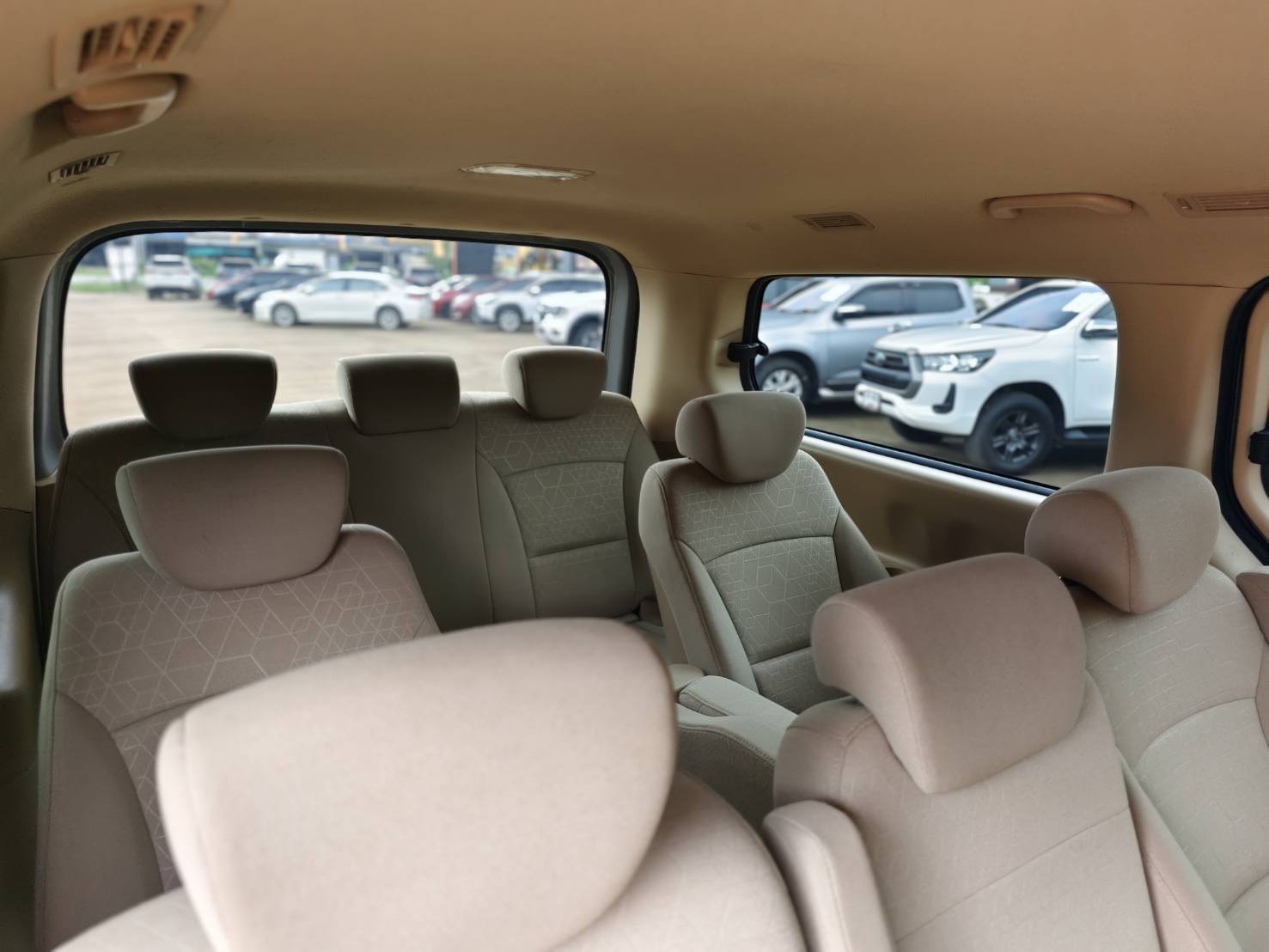 Hyundai H-1 2.5 Touring MPV AT 2019