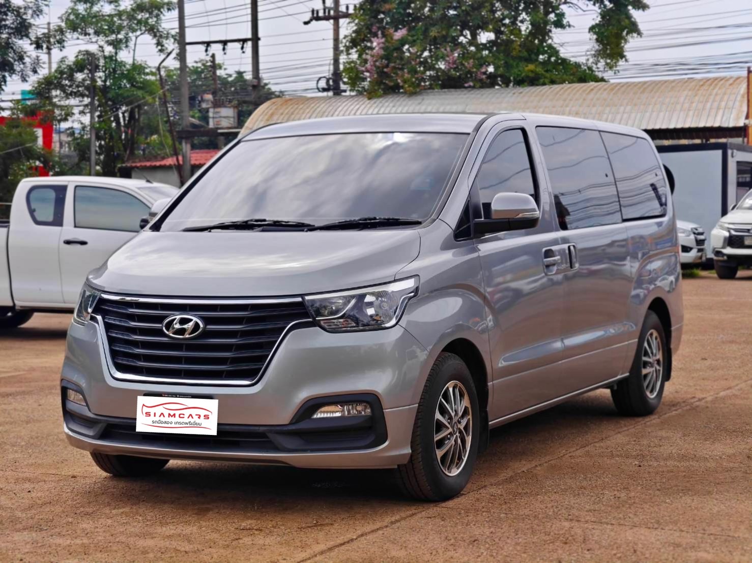 Hyundai H-1 2.5 Touring MPV AT 2019