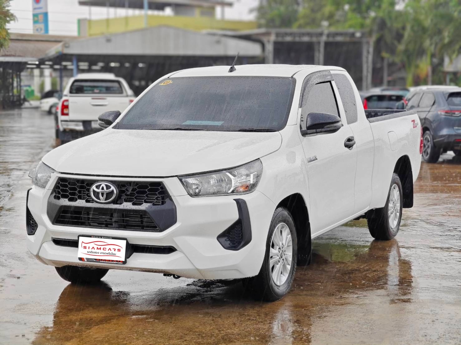 Toyota Hilux Revo Smart Cab 2.4 Z-edition MT 2025