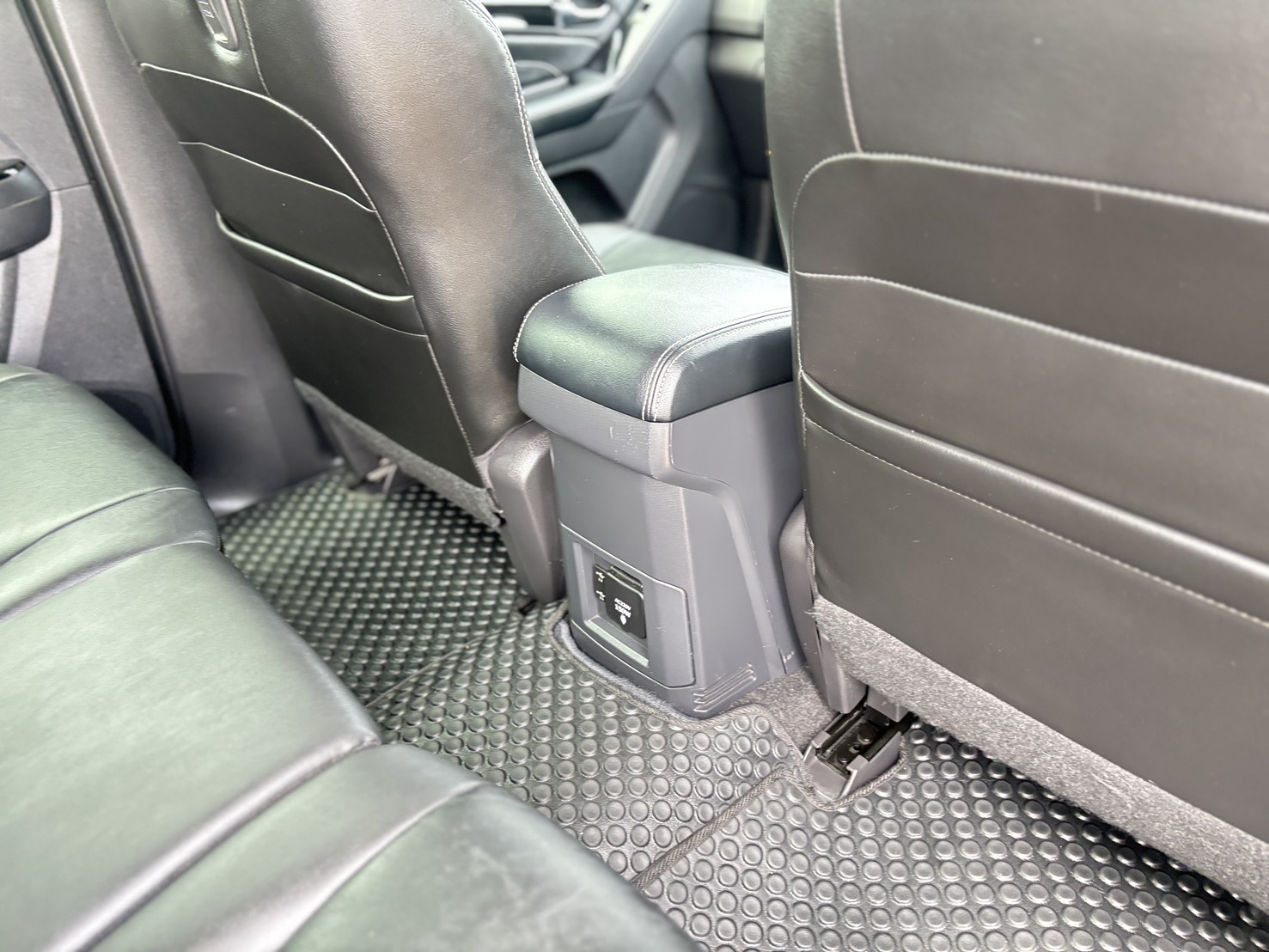 ISUZU MU-X 3.0 DA DAD 2WD AT ปี 2019