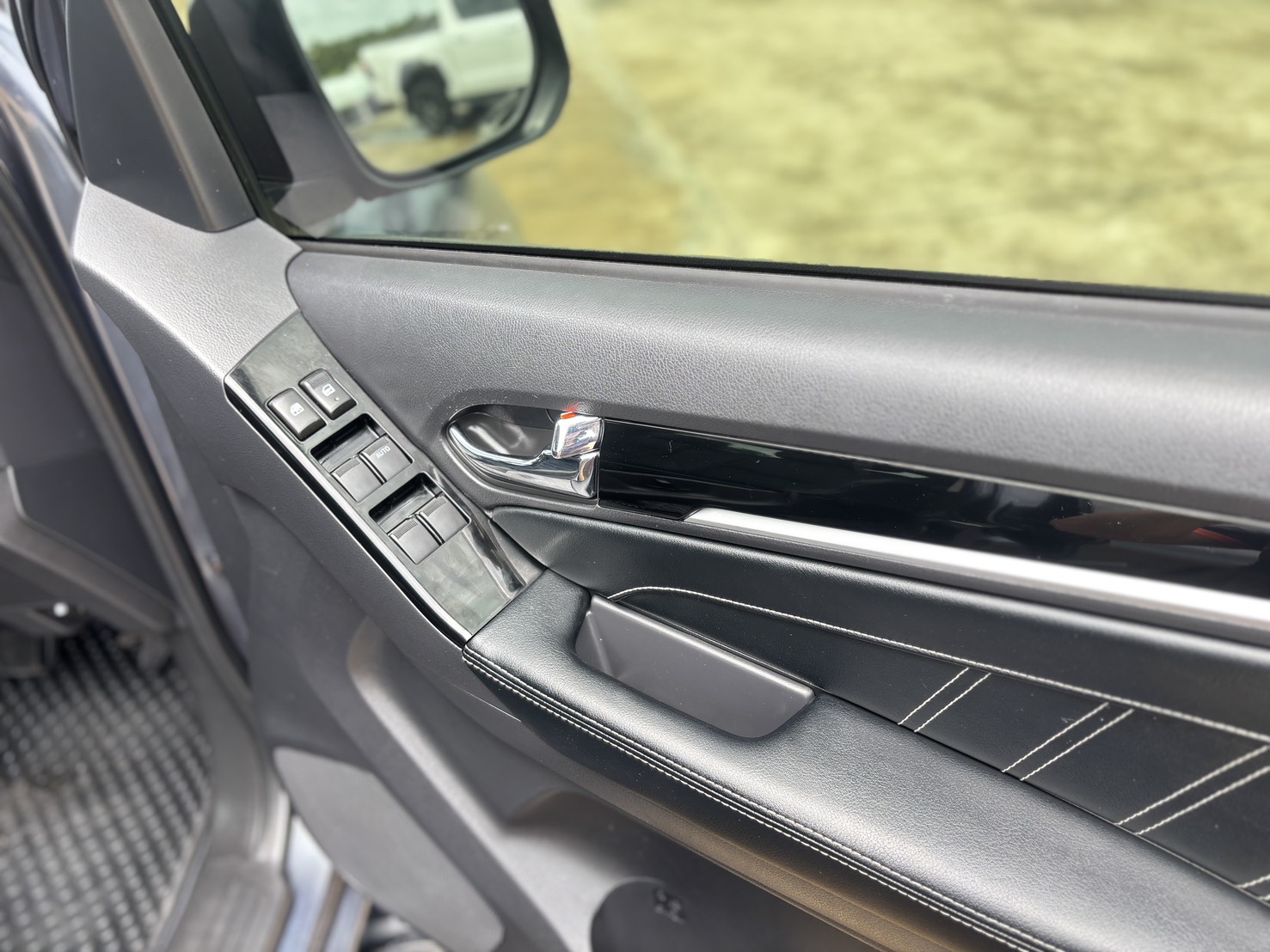 ISUZU MU-X 3.0 DA DAD 2WD AT ปี 2019