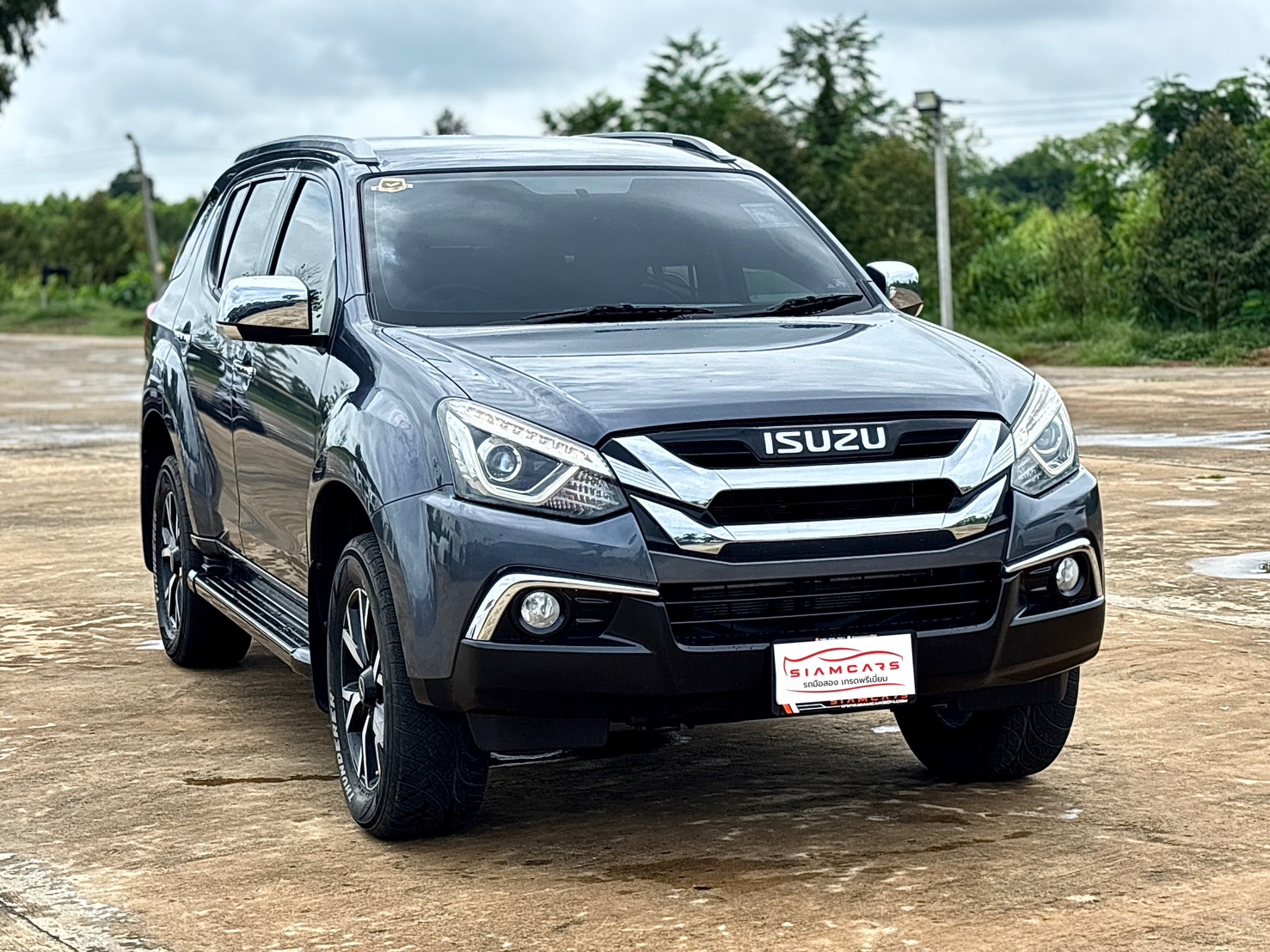 ISUZU MU-X 3.0 DA DAD 2WD AT ปี 2019