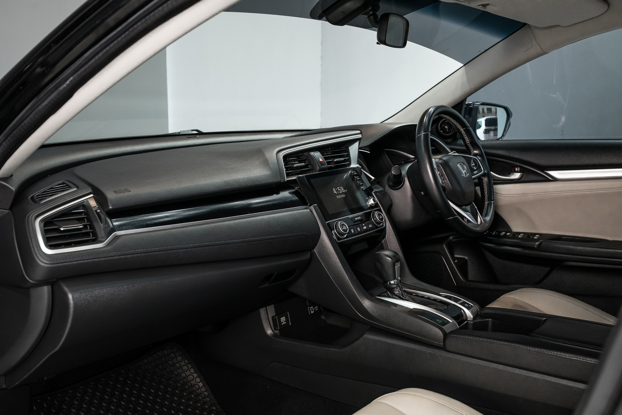Honda Civic 1.8 EL Sedan AT 2019