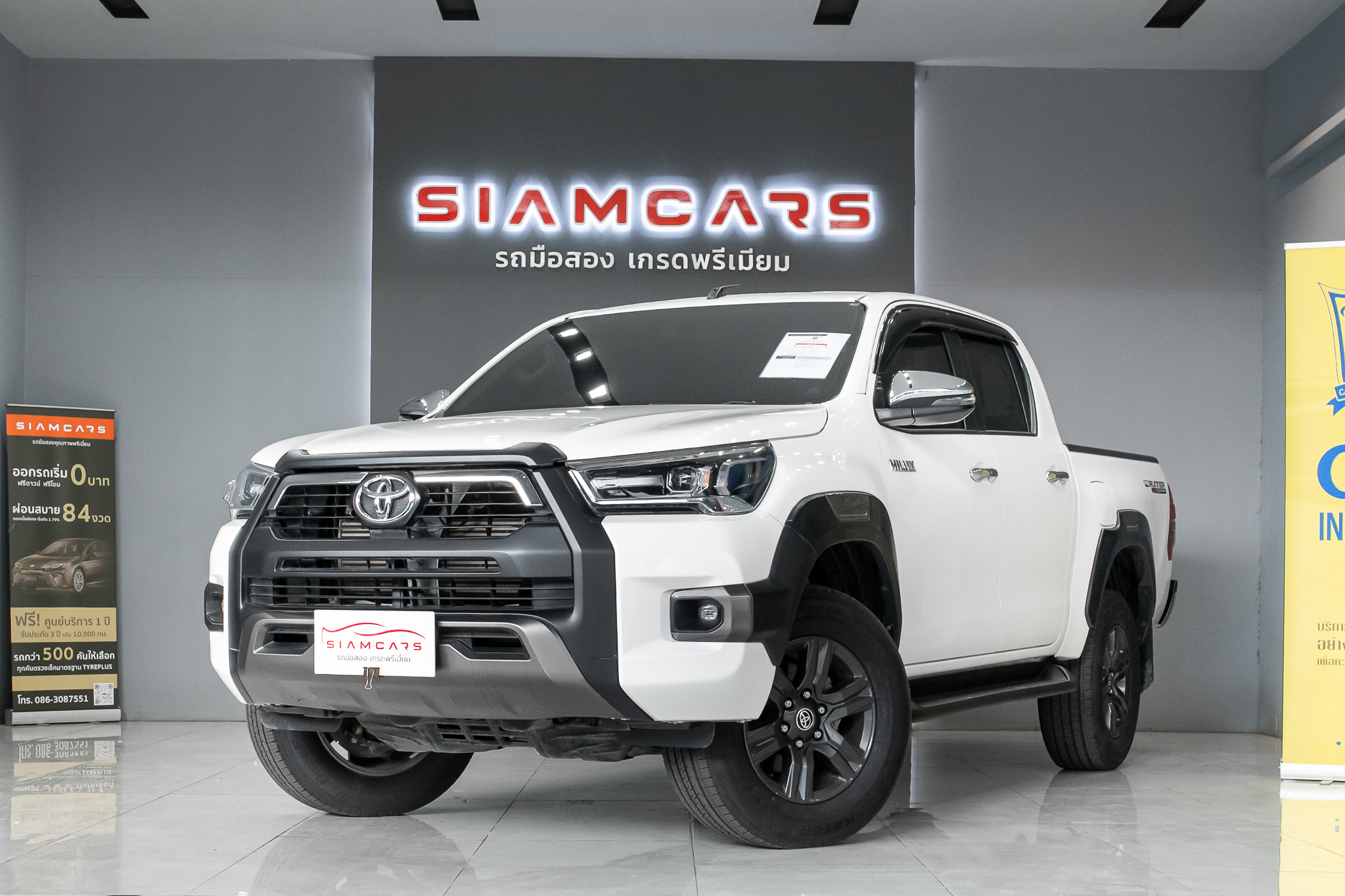Toyota Hilux Revo Double Cab 2.4 Mid Prerunner AT 2024