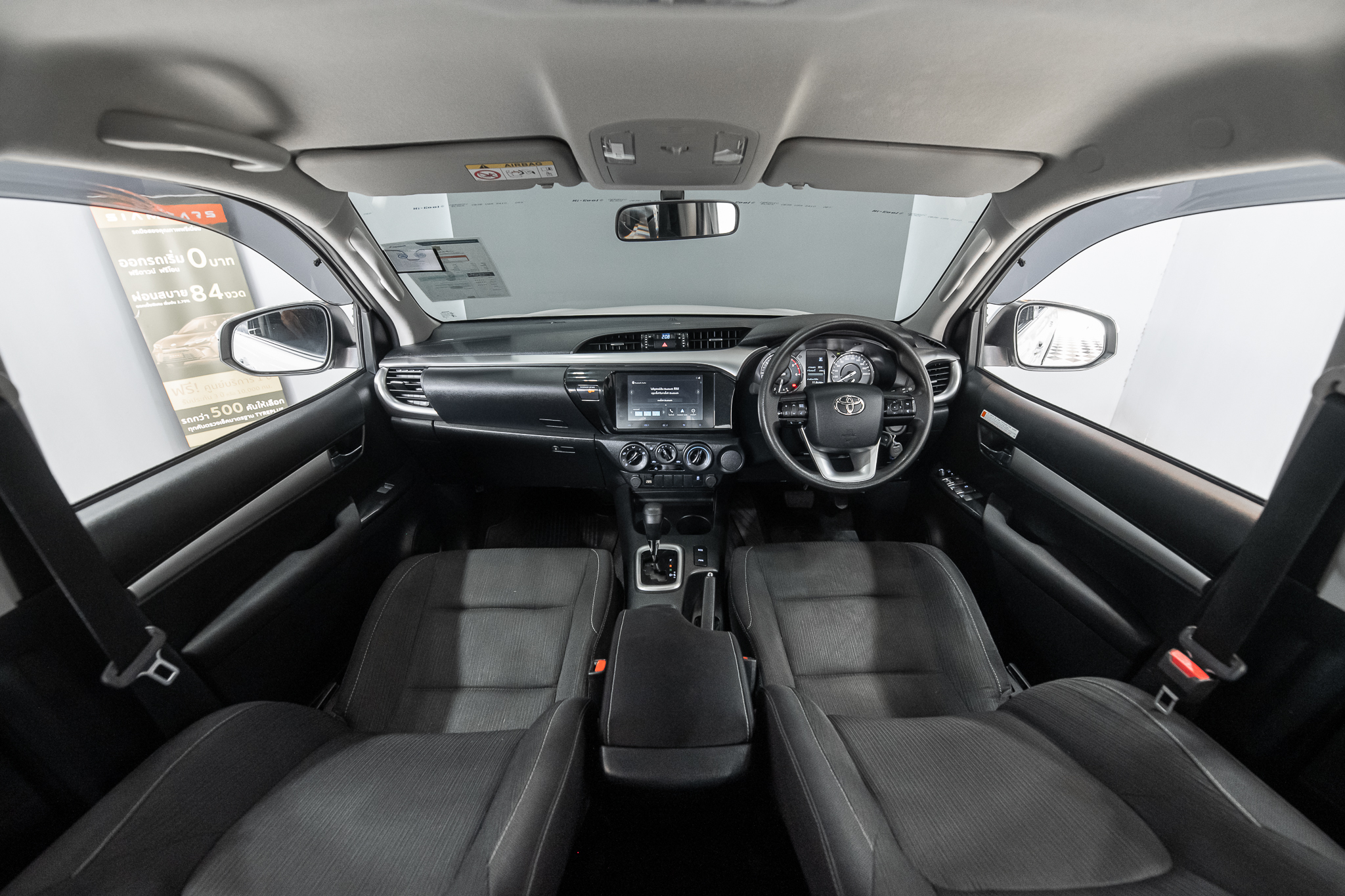 Toyota Hilux Revo Double Cab 2.4 Mid Prerunner AT 2024