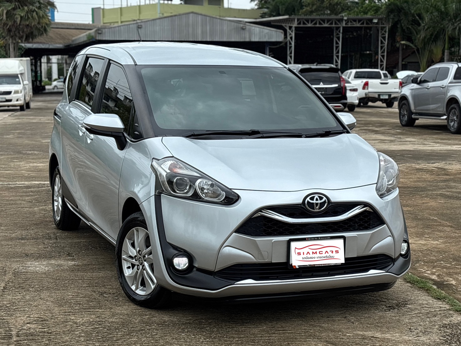 Toyota Sienta 1.5 G SUV AT 2020