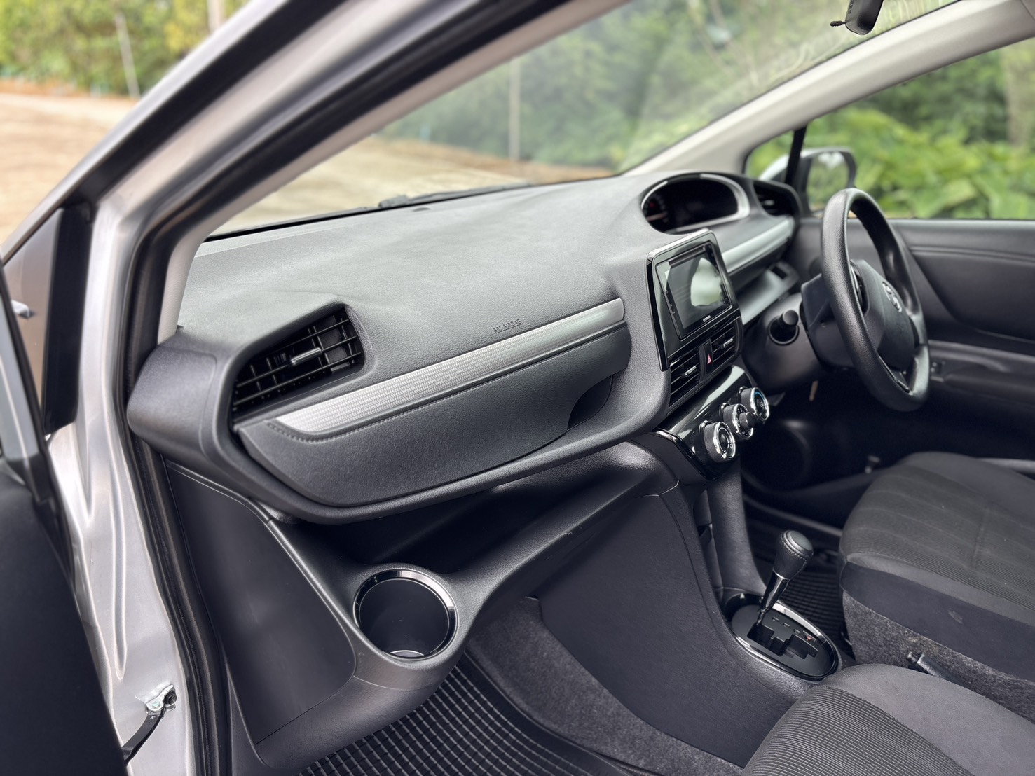 Toyota Sienta 1.5 G SUV AT 2020