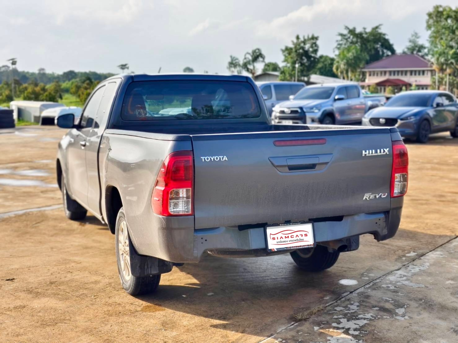 Toyota Hilux Revo Smart Cab 2.4 Entry Z Edition MT 2021