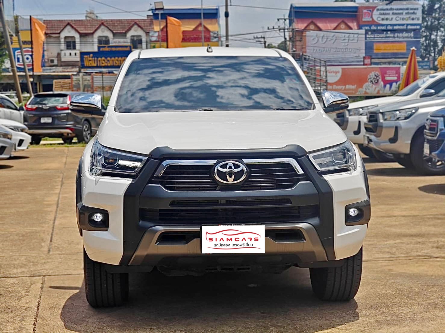 Toyota Hilux Revo Double Cab 2.4 Mid Prerunner AT 2024