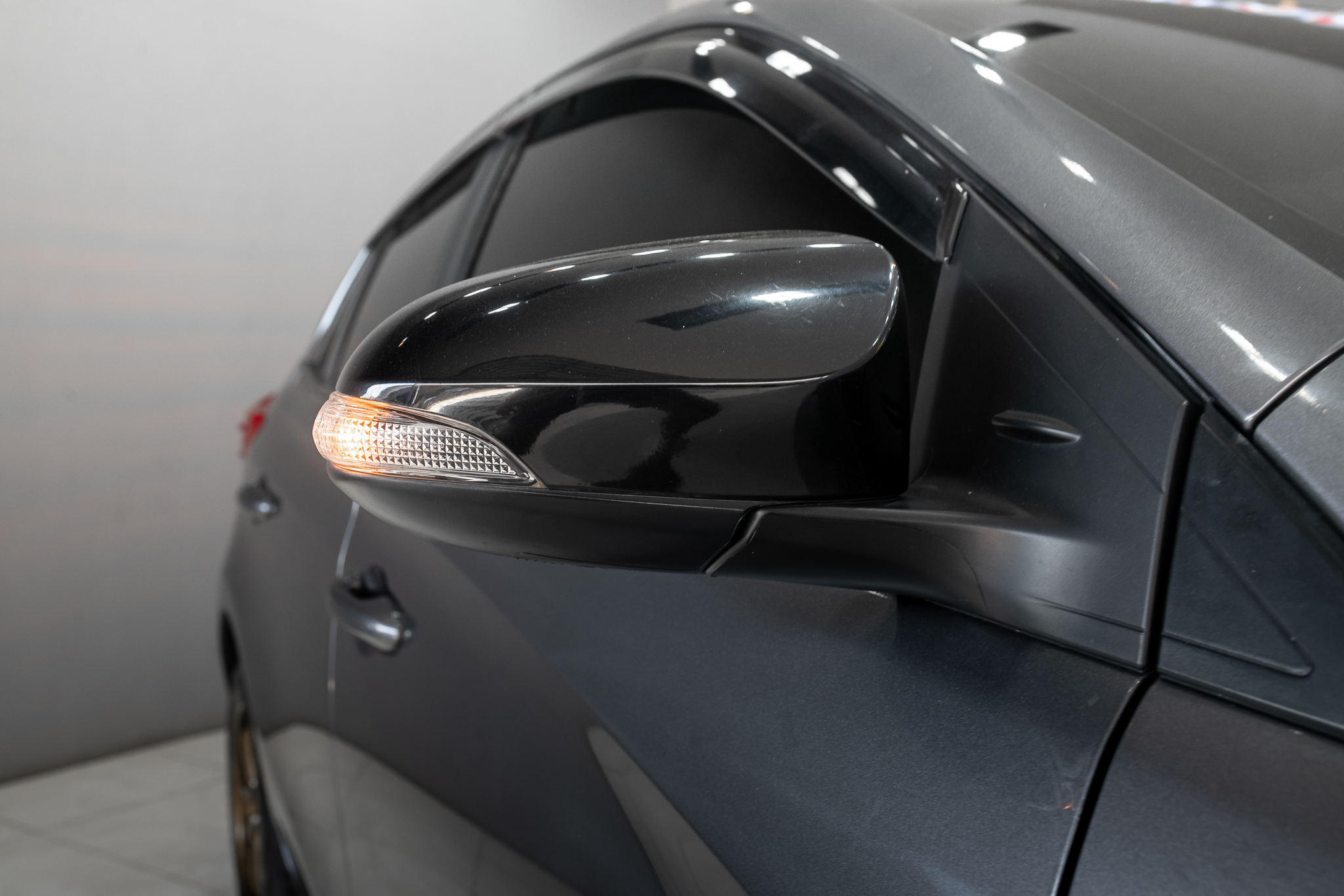Toyota Yaris 1.2 Mid Hatchback AT 2020