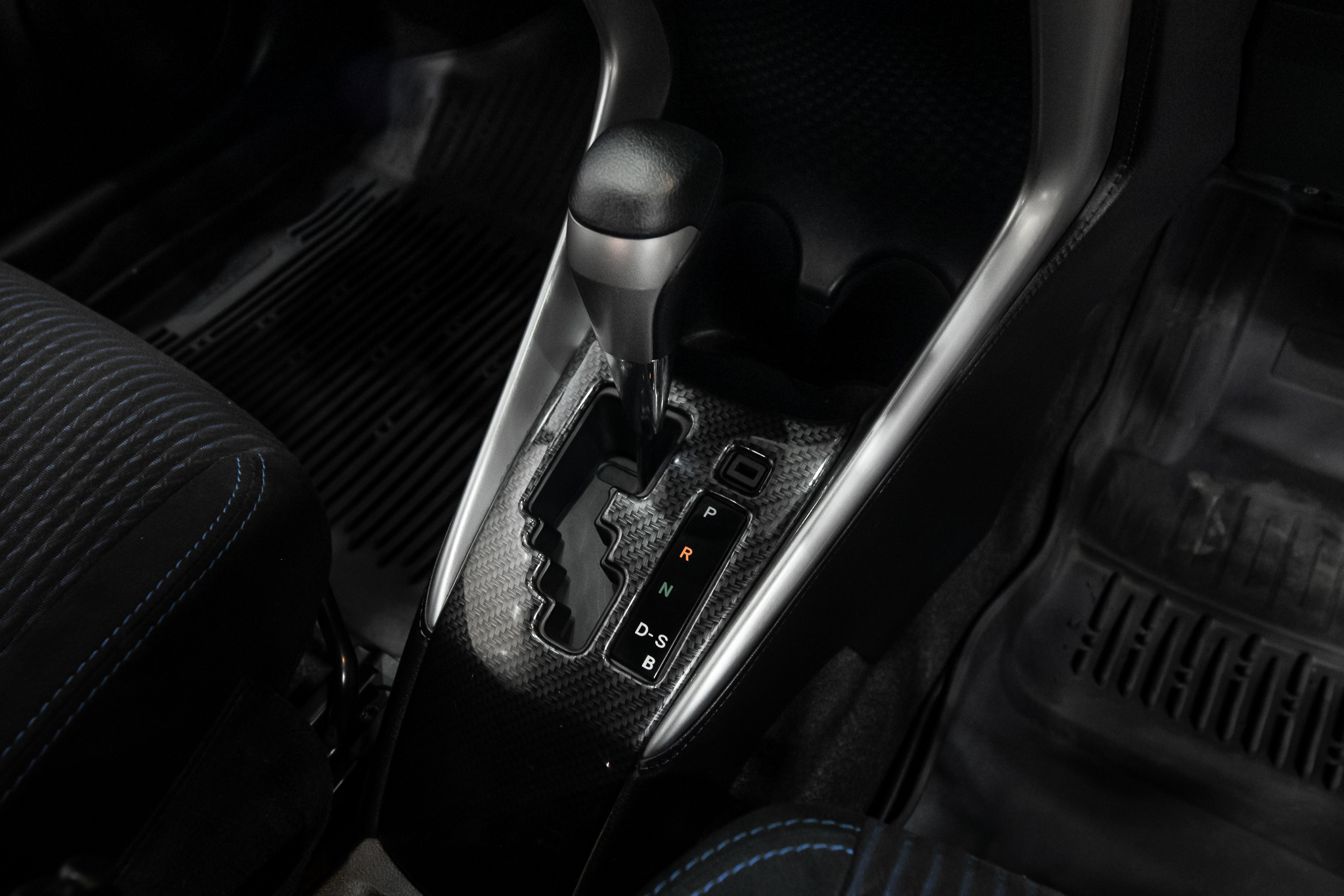 Toyota Yaris 1.2 Mid Hatchback AT 2020